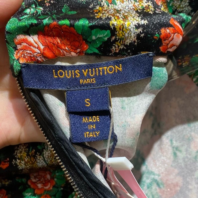 Louis Vuitton Louis Vuitton Letter logo flower full print long sleeve Size S / US 4 / IT 40 - 3 Thumbnail
