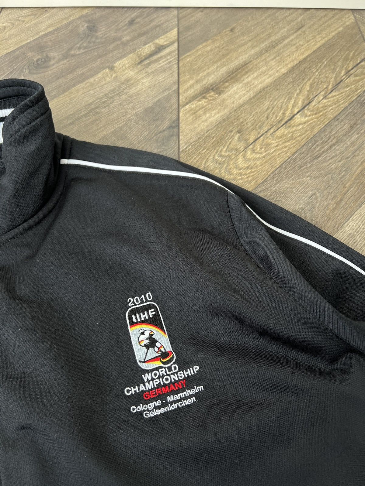 Nike Nike 2010 IIHF Hockey World Championship Track Jacket Size US XXL / EU 58 / 5 - 7 Thumbnail