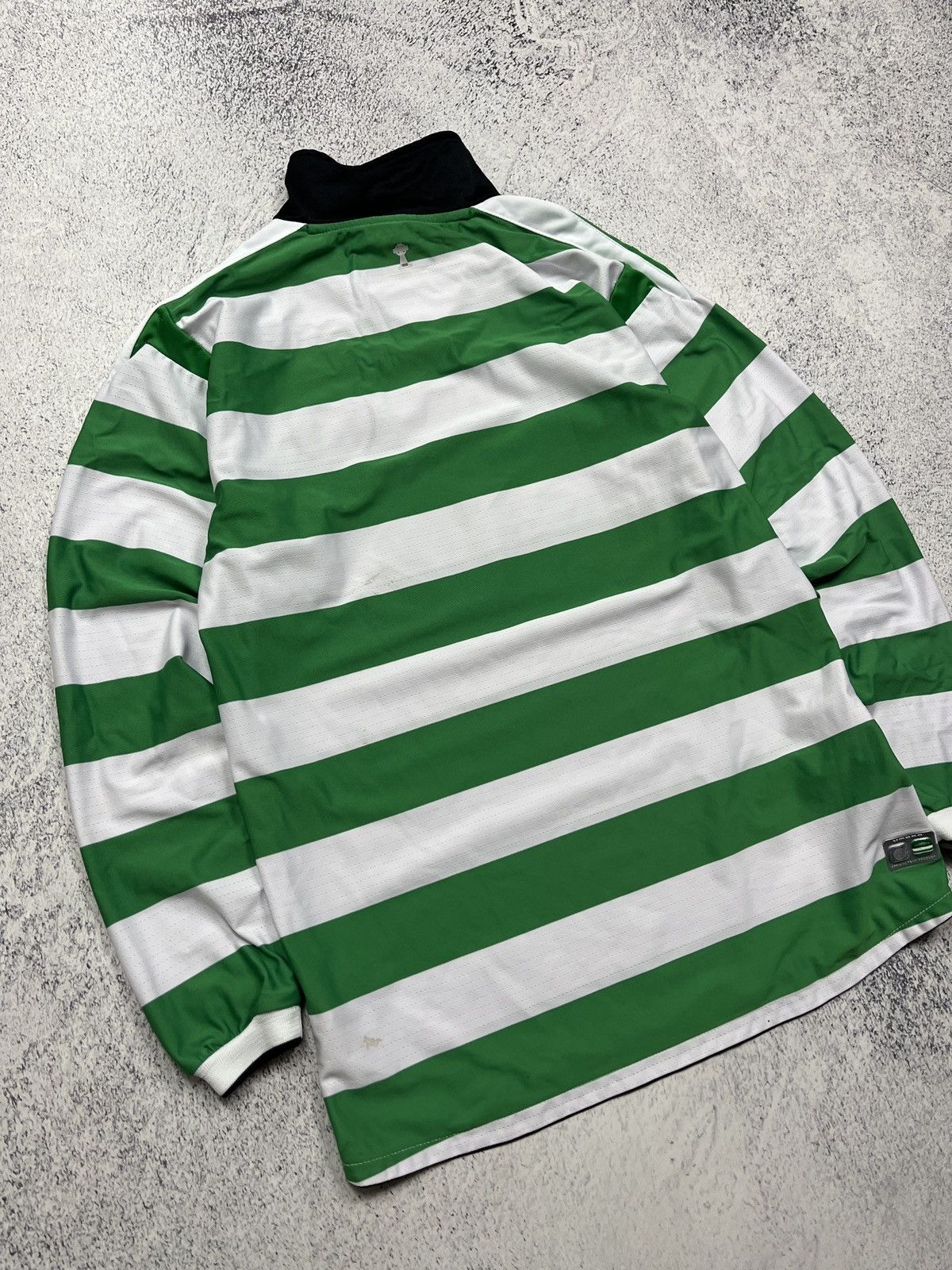 Umbro Celtic 2004/2005 Home Soccer Jersey Umbro Shirt Long Sleeve Size US M / EU 48-50 / 2 - 15 Thumbnail