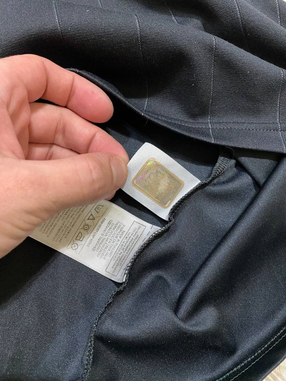 Adidas Adidas Liverpool FC Pinstripe “Standard Chartered” Jersey Size US XL / EU 56 / 4 - 11 Thumbnail