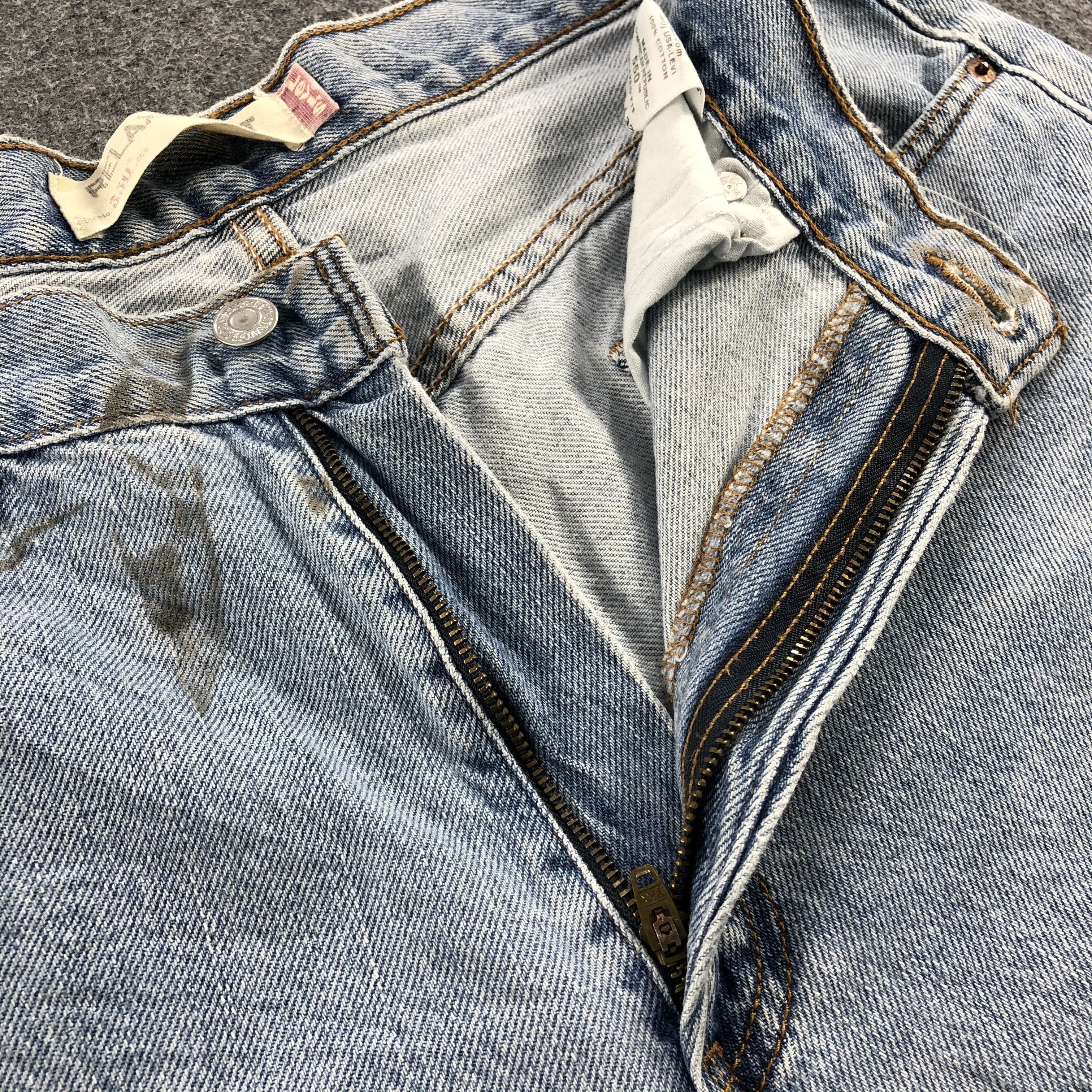 Levi's Vintage Levis Jeans Lot 550 Light Washed Denim-J1089 Size US 34 / EU 50 - 8 Thumbnail