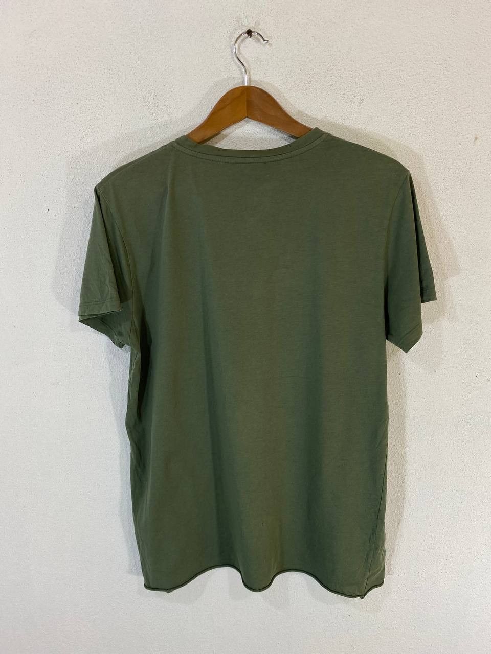 A.P.C. vintage a.p.c plain pocket tee nice design Size US M / EU 48-50 / 2 - 7 Thumbnail