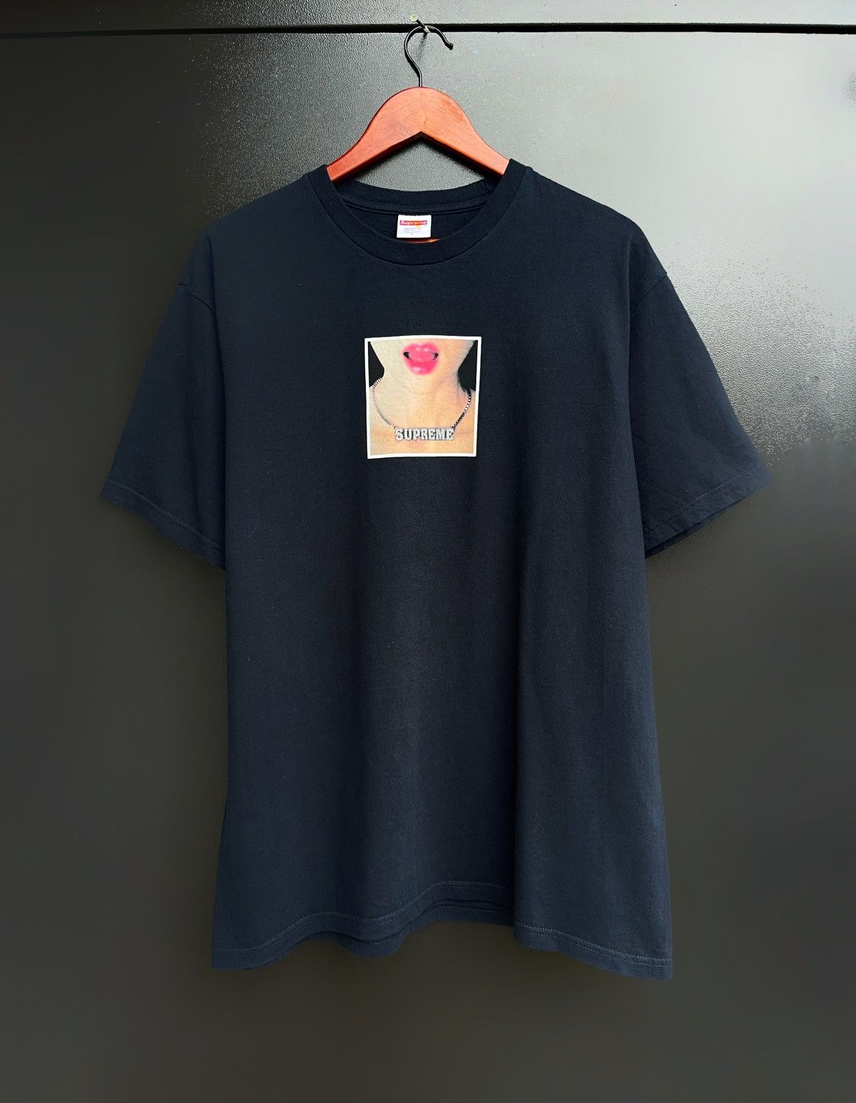 Supreme deals Navy Necklace Tee