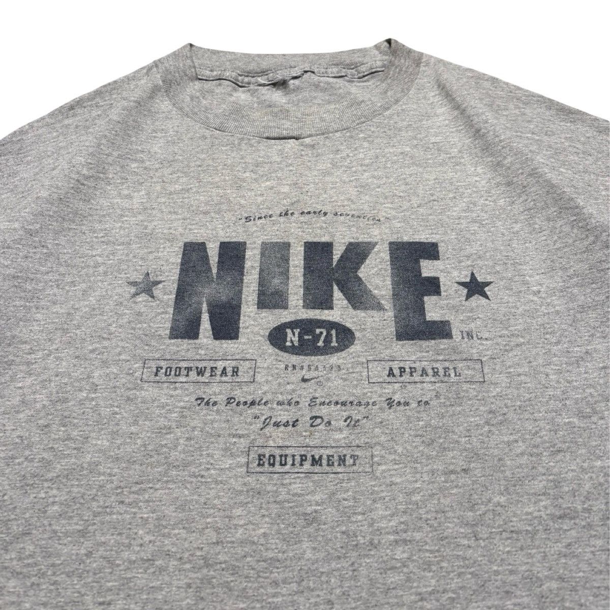 Nike Vintage 90s Nike Athletic Dept Graphic T Shirt Distressed Size US L / EU 52-54 / 3 - 2 Thumbnail