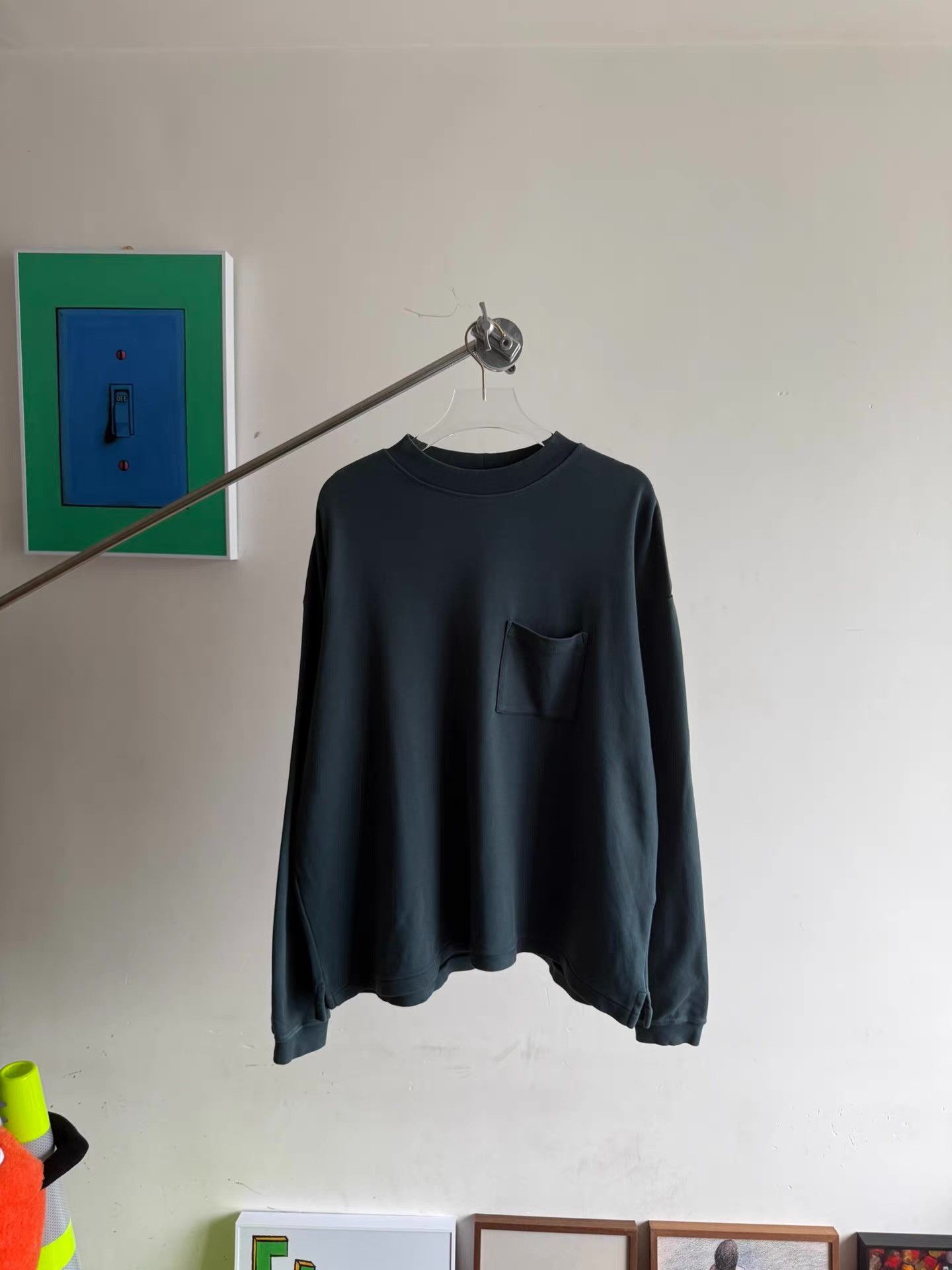 Yeezy Yeezy Season 5 Long Sleeve Pocket Tee Q17 Size US S / EU 44-46 / 1 - 2 Thumbnail