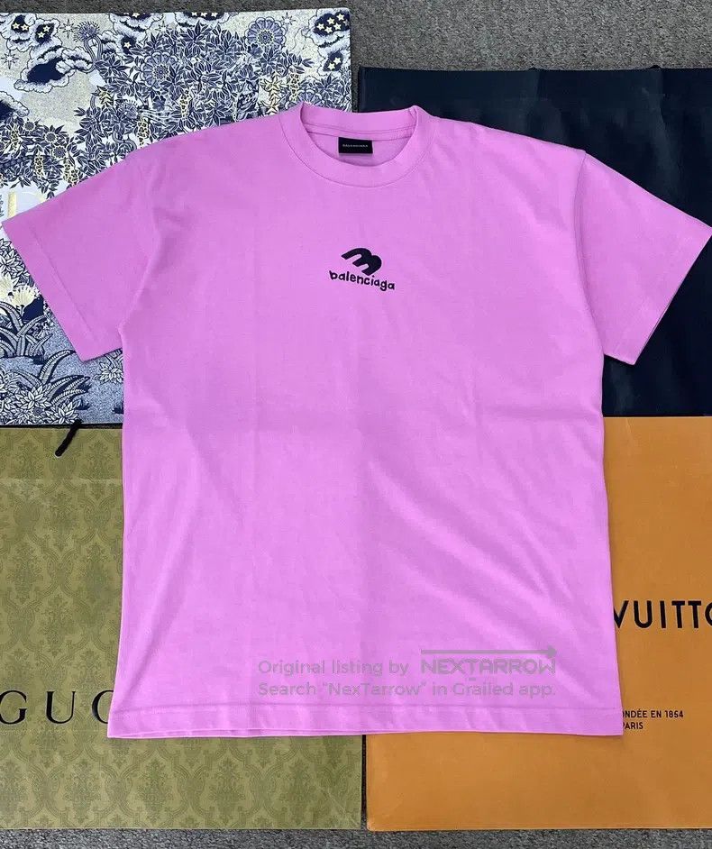 Balenciaga Balenciaga Pink lettered print short-sleeve T-shirt, size Size US L / EU 52-54 / 3 - 1 Thumbnail