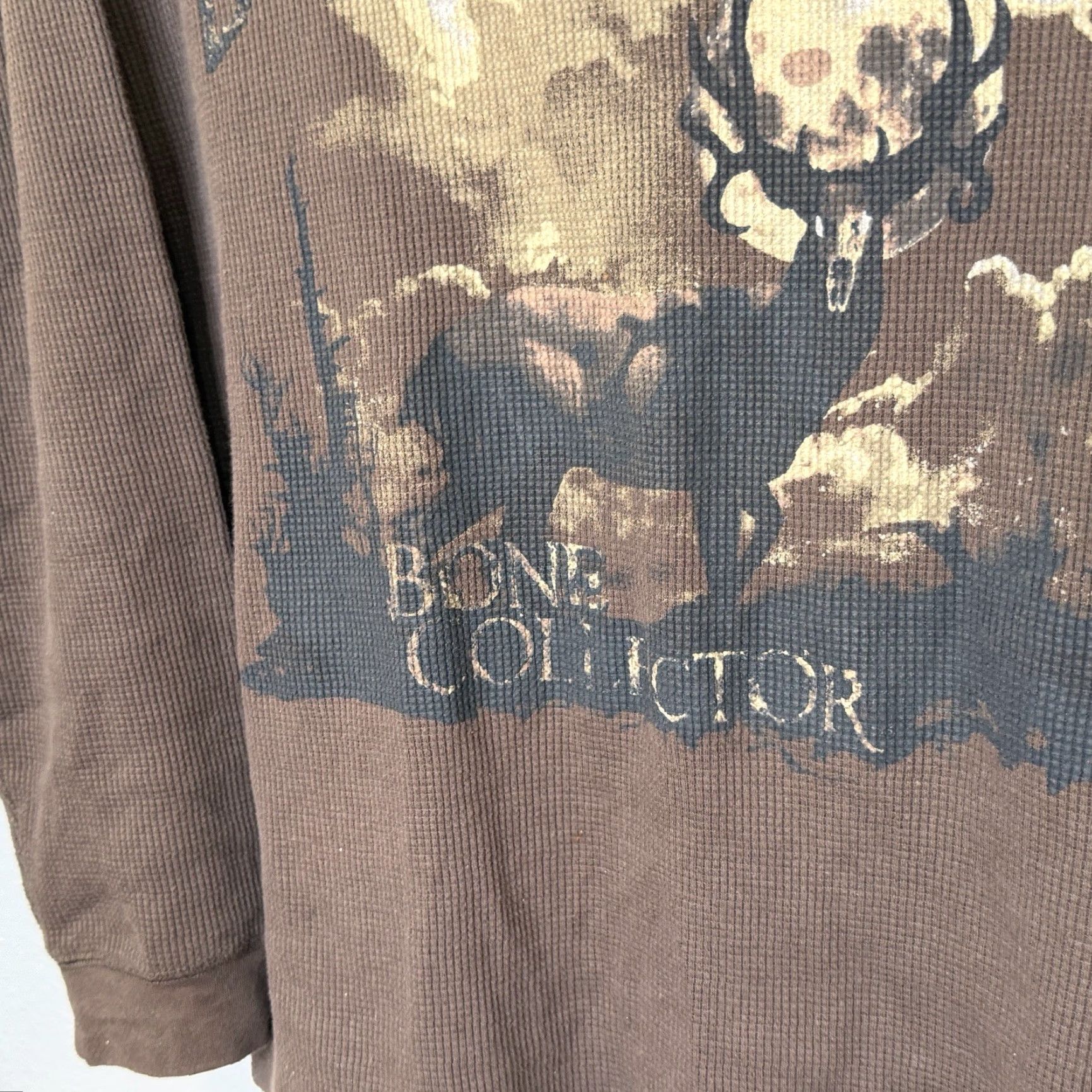 Bones VINTAGE The Brotherhood Bone Collector Thermal T-Shirt Mens Large Brown Graphic Print Size US L / EU 52-54 / 3 - 3 Thumbnail