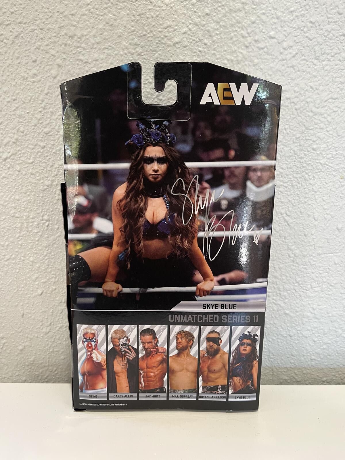 Other AEW Skye Blue Unmatched Series 11 Action Figure Size ONE SIZE - 2 Thumbnail