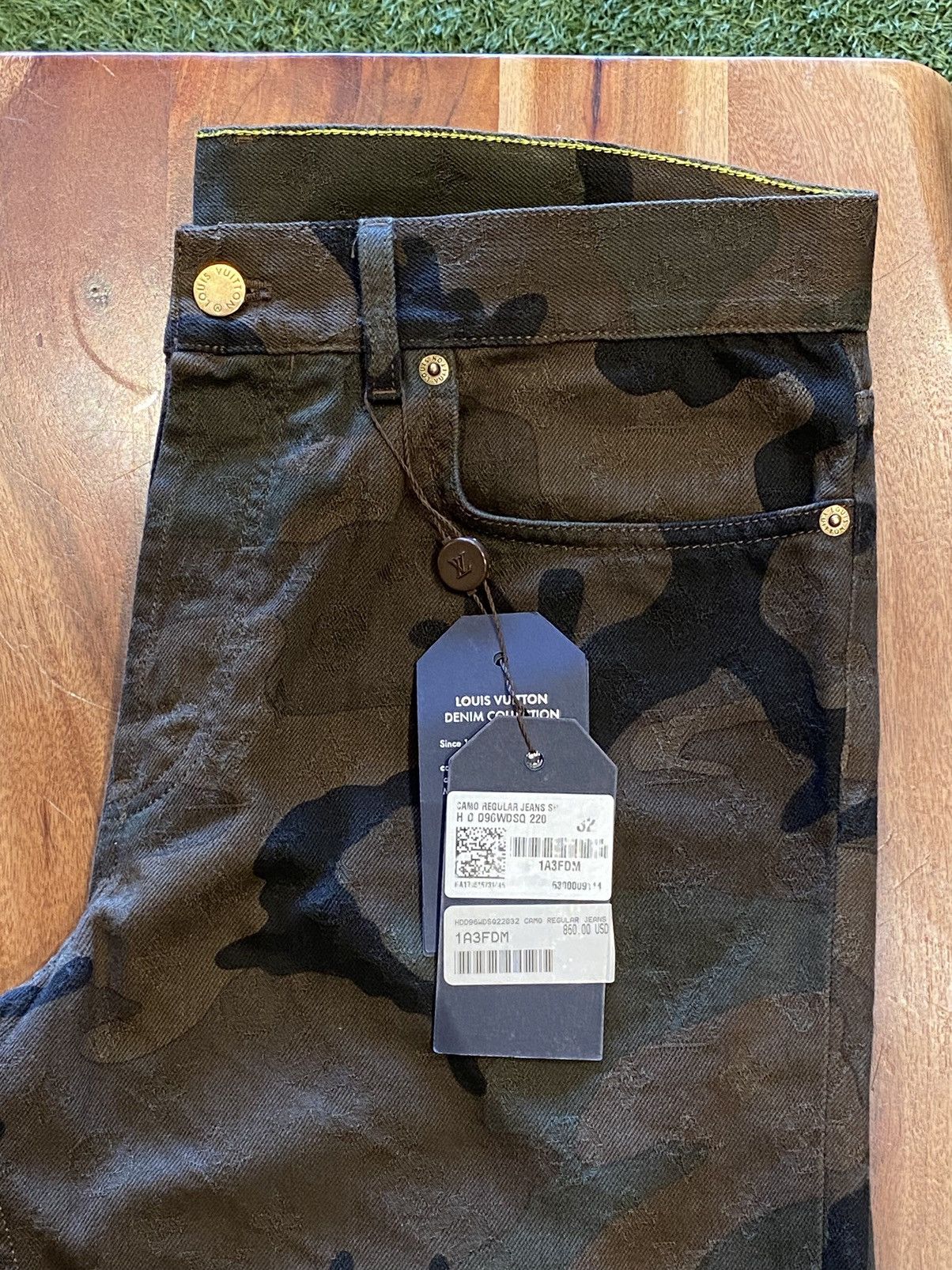 Louis Vuitton × Supreme Louis Vuitton x Supreme Camo Denim Size US 32 / EU 48 - 2 Thumbnail