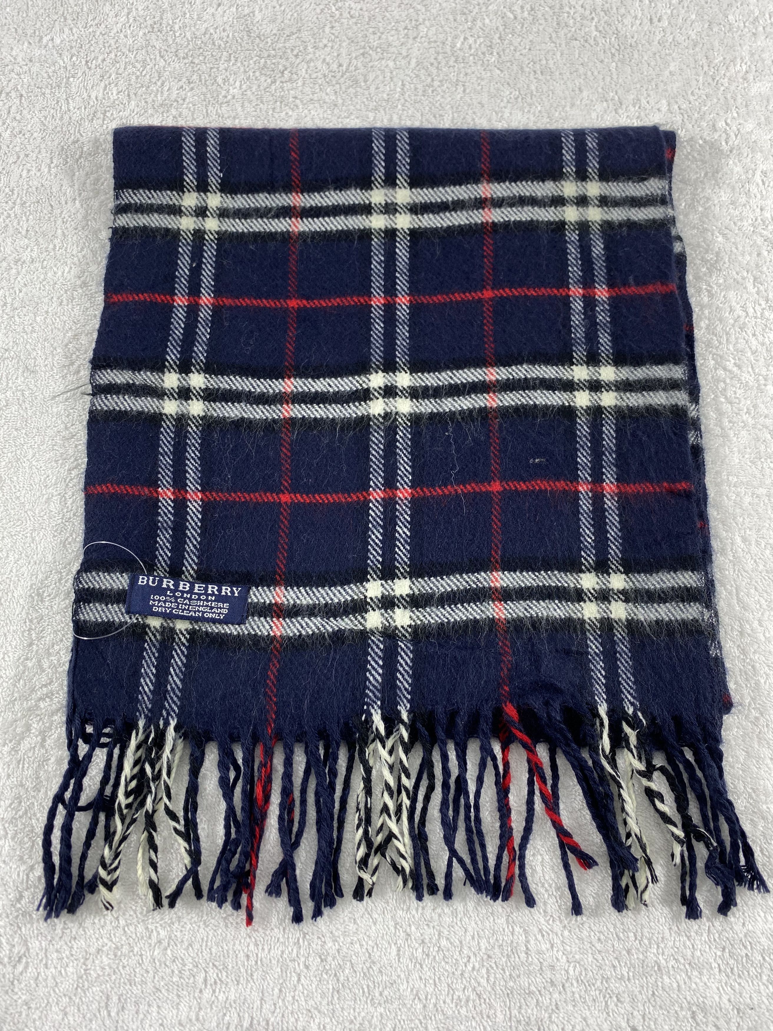 Burberry Vintage Burberry Scarf/Muffler/Neckwear MF762 Size ONE SIZE - 2 Thumbnail