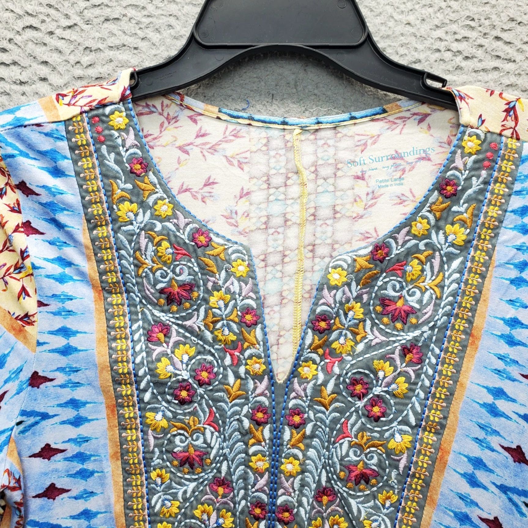 Soft Surroundings Soft Surroundings Blouse Womens Multicolor Geometric V-Neck Petite PL Shirt Girls? Size L / US 10 / IT 46 - 7 Thumbnail