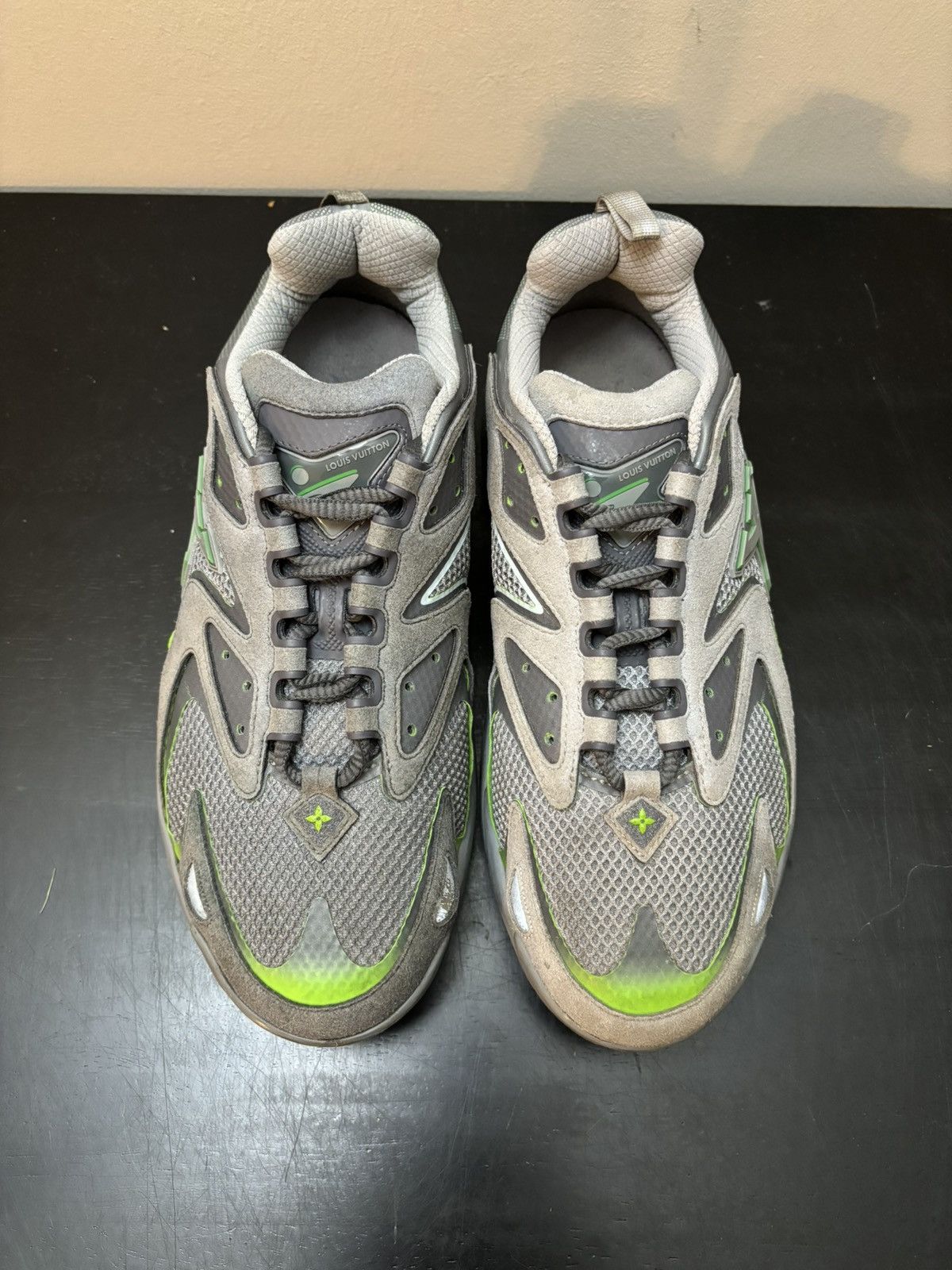 Louis Vuitton Louis Vuitton Tactic Runner Grey Green Size US 7 / EU 40 - 2 Thumbnail