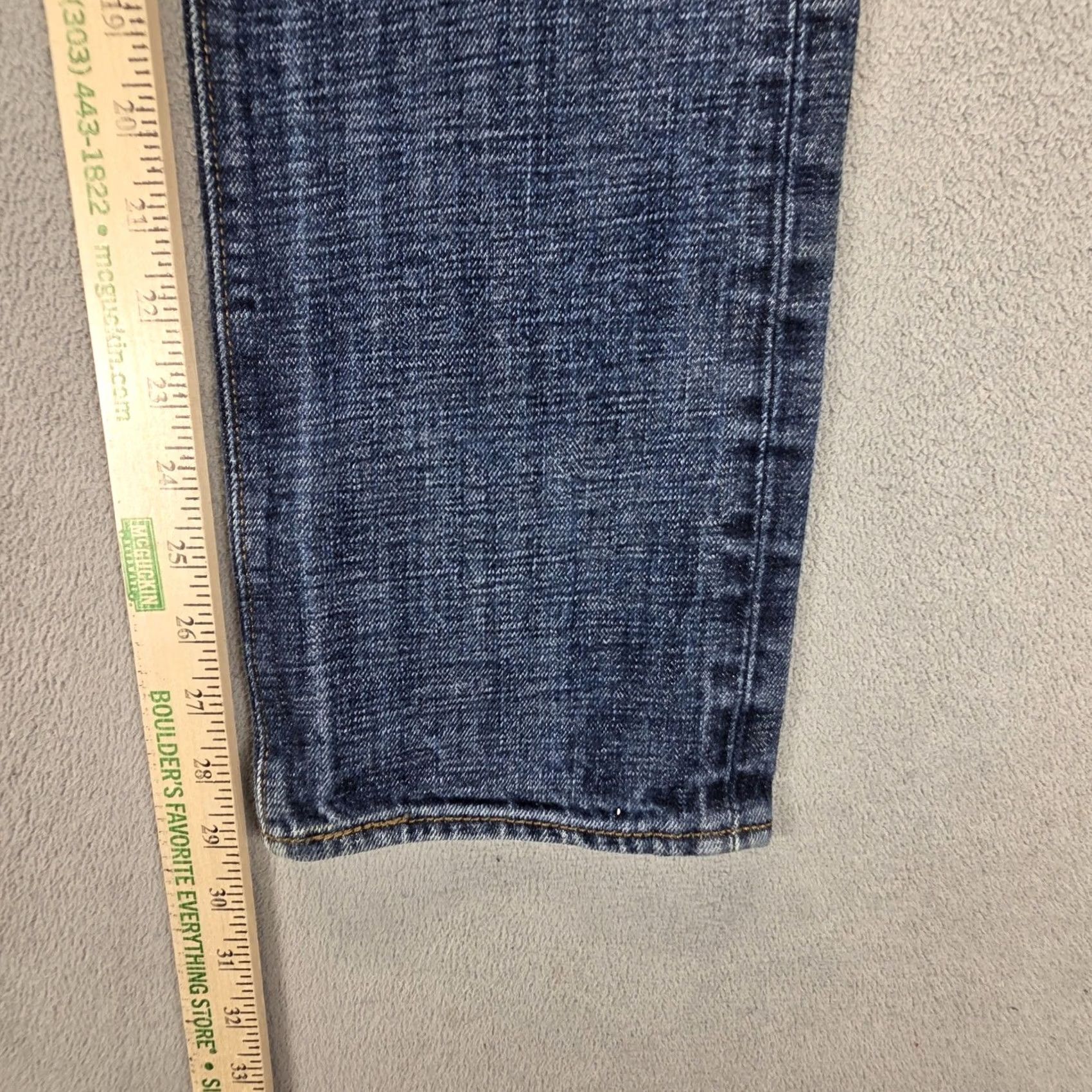 Levi's Levis 501 Jeans Mens Blue Medium Wash Regular Denim Button Fits 25x28 Straight Pockets Logo Cotton Size US 26 / EU 42 - 4 Thumbnail