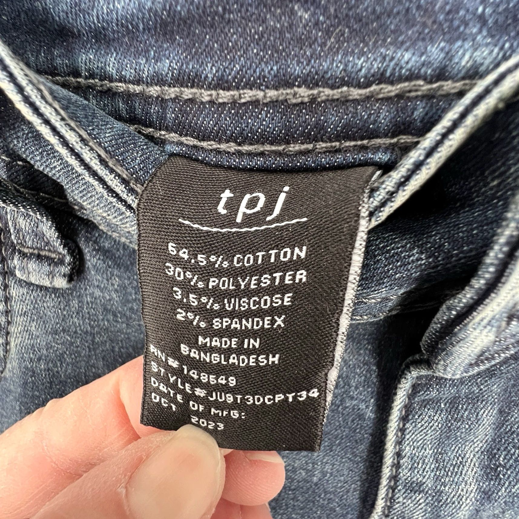 Vintage TPJ The Perfect Jean Mens Athletic Fit Jean Size 35 X 34 Blue NWT Size US 35 - 7 Thumbnail
