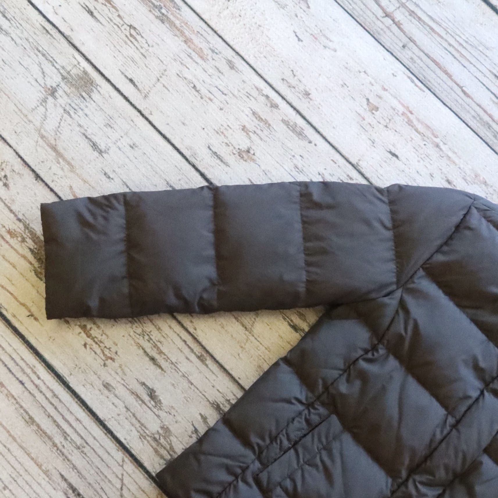 Vintage VINTAGE Iceberg Puffer Jacket Men L Black Jeans Size US 33 - 4 Thumbnail