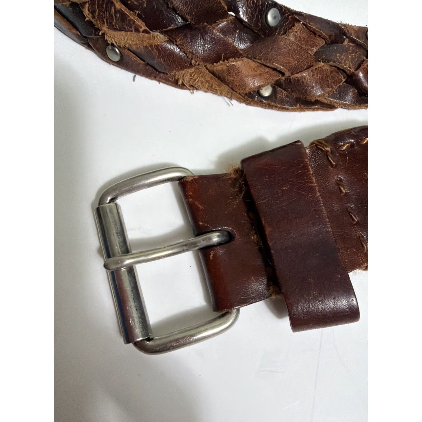 American Eagle Outfitters VINTAGE American Eagle Belt Womens S/M Brown Leather Studded Woven Brass Buckle Boho Size ONE SIZE - 3 Thumbnail