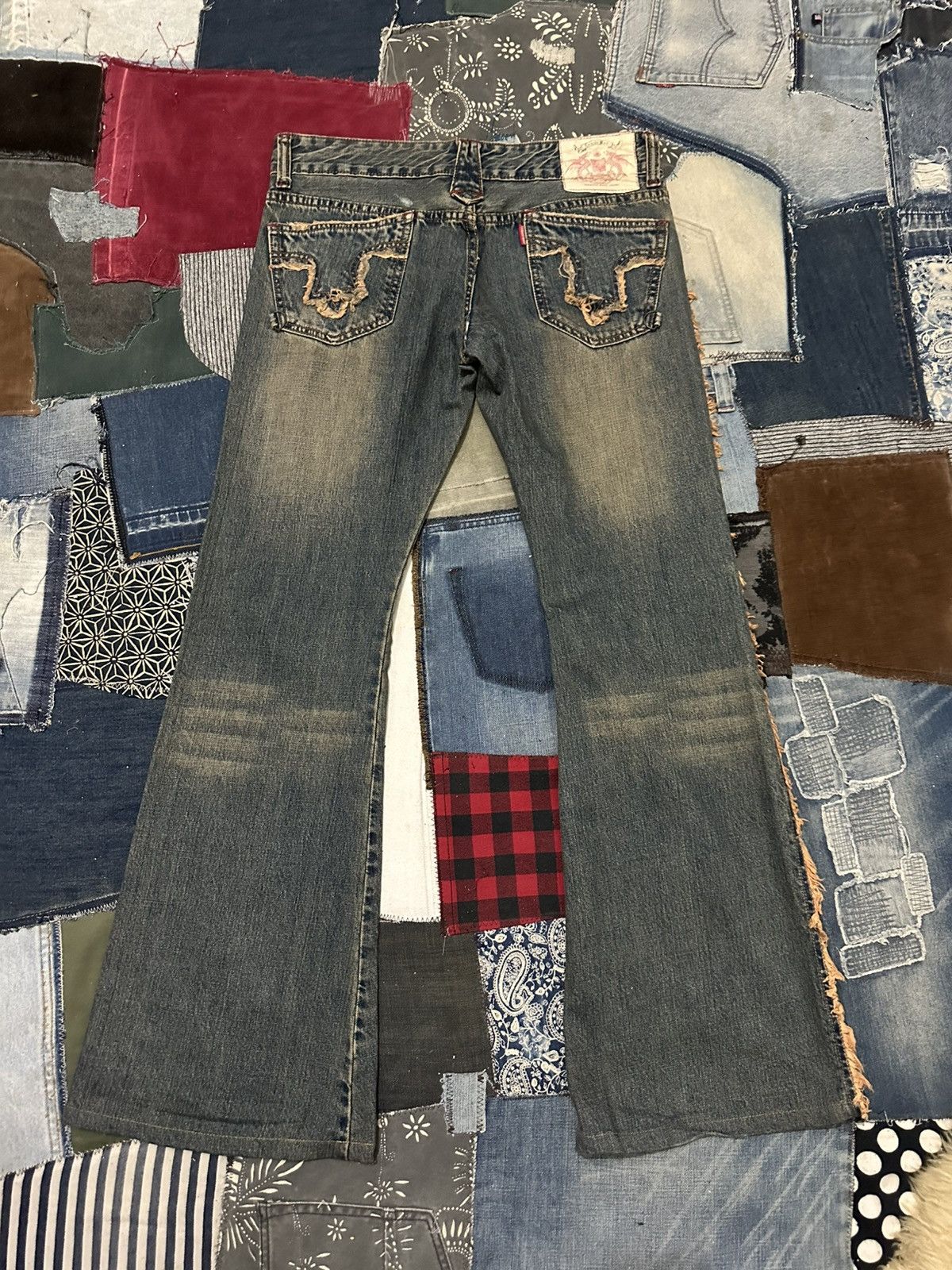 Tornado Mart Tornado Mart Distressed Denim Flared Frayed Jeans Size US 33 - 6 Thumbnail