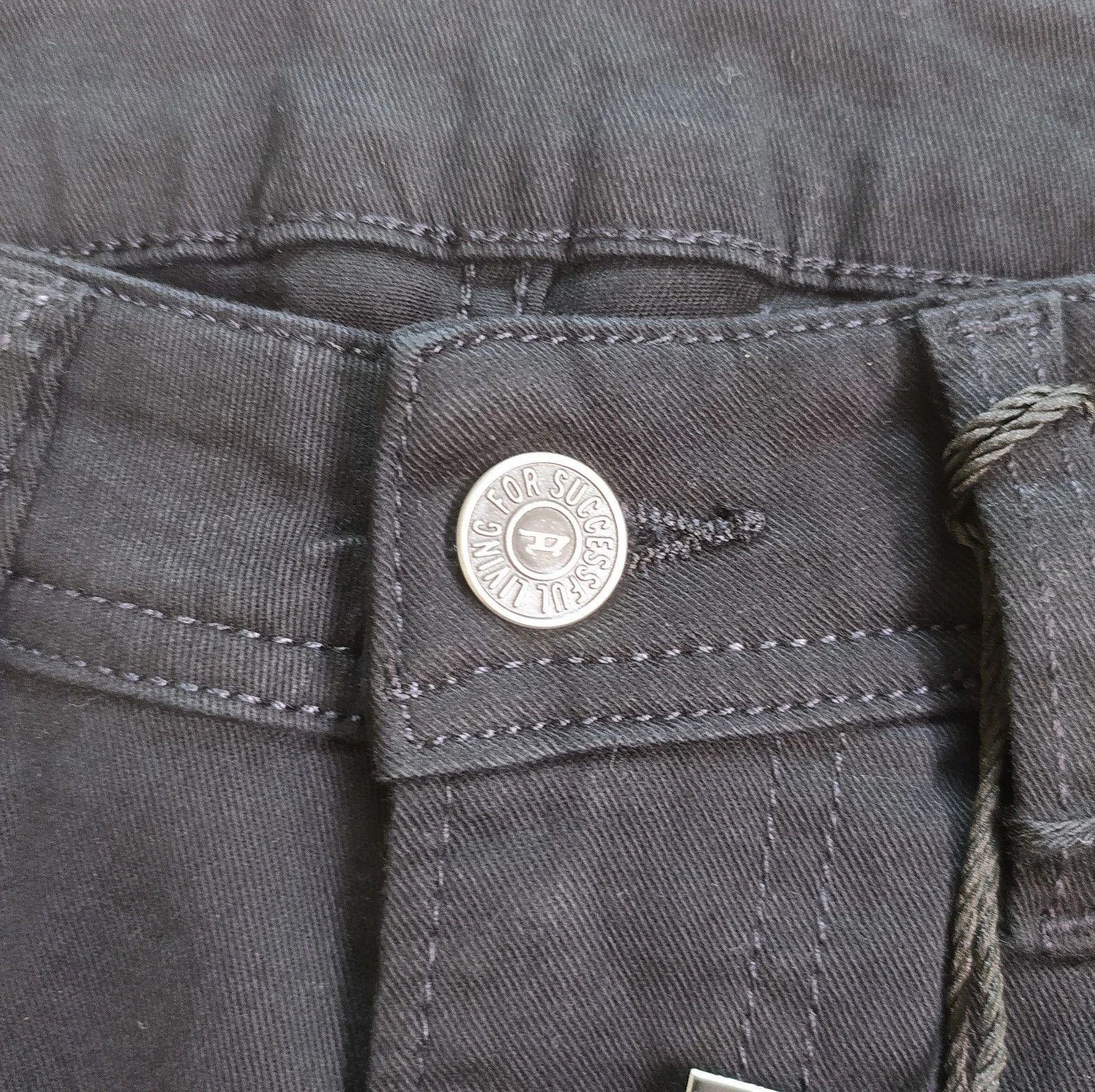 Diesel Diesel 1979 SLEENKER-R L.32 MENS JEANS SLTP/9884 Size US 29 - 3 Thumbnail