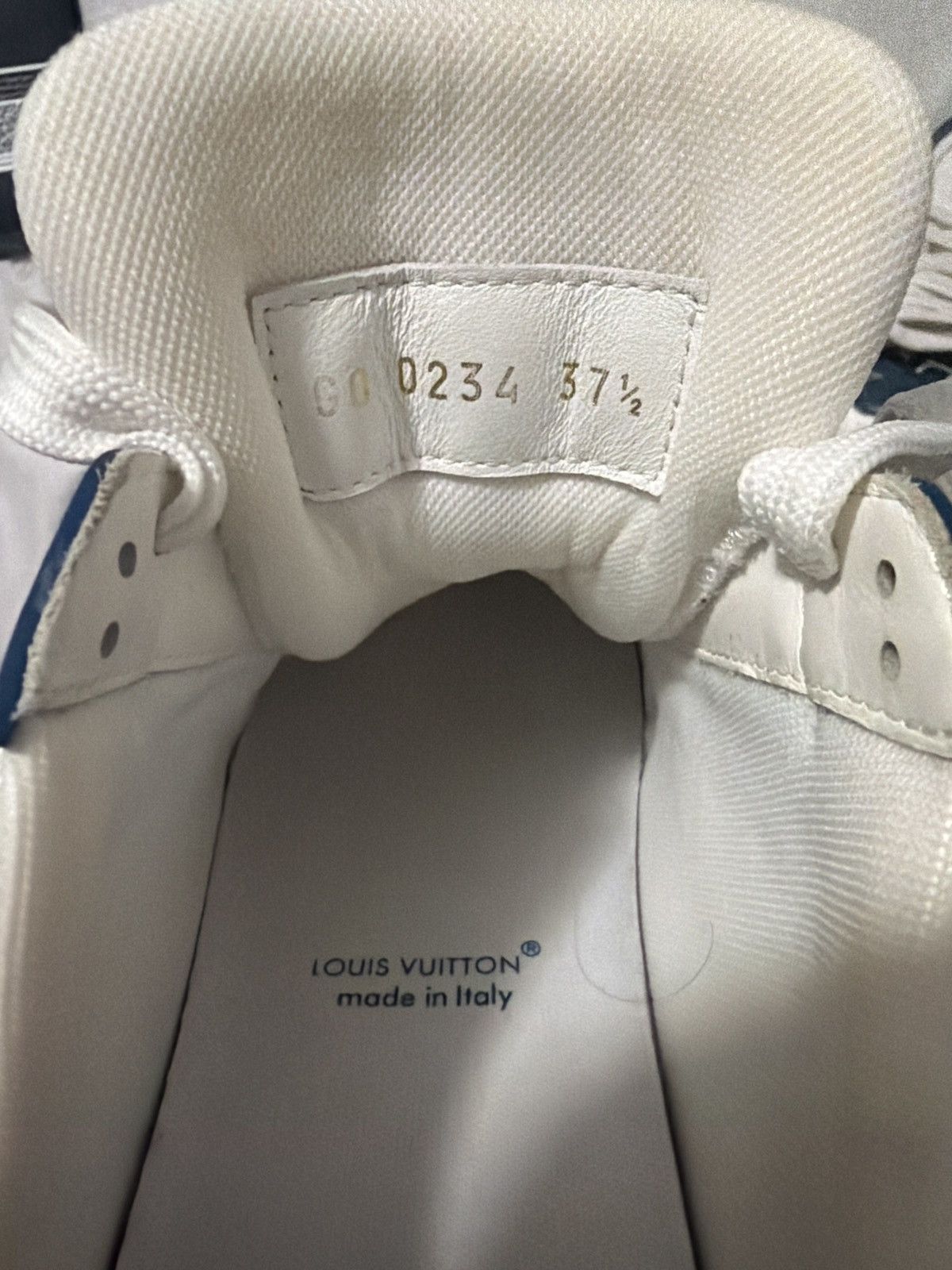 Louis Vuitton Louis Vuitton Wmns Trainer 'Monogram Denim - Light Blue' Size US 7.5 / IT 37.5 - 6 Thumbnail