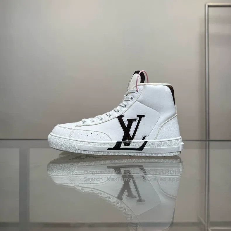Louis Vuitton Louis Vuitton High-top casual shoes Size US 6.5 / IT 36.5 - 5 Thumbnail