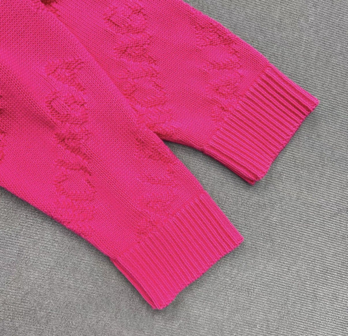 Balenciaga Balenciaga Fuchsia "Barrage" All-Over Print Knit Sweater Size US S / EU 44-46 / 1 - 4 Thumbnail