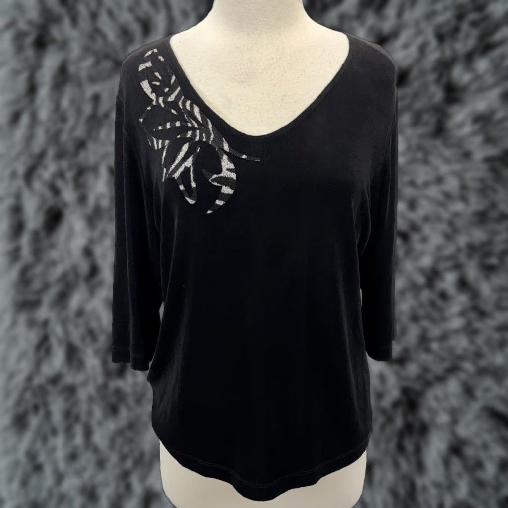 Vintage Chicos Travelers Top Shirt L Black Vneck Stretch Half Sleeve Womens Shirt Large US Size 2 Regular Casual Travel Size L / US 10 / IT 46 - 1 Thumbnail