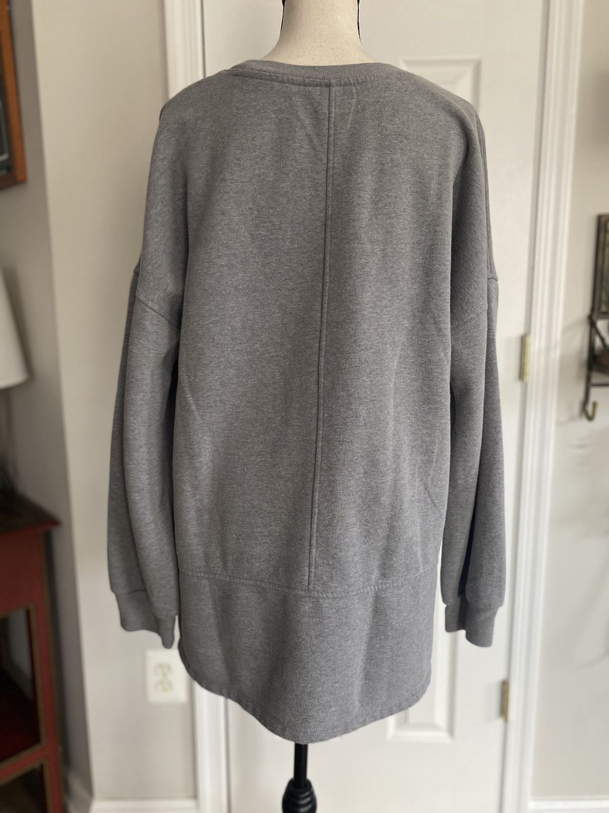 Other UNIVERSAL THREAD GRAY OVERSIZED FLEECE LINED SWEATSHIRT Size L / US 10 / IT 46 - 13 Thumbnail