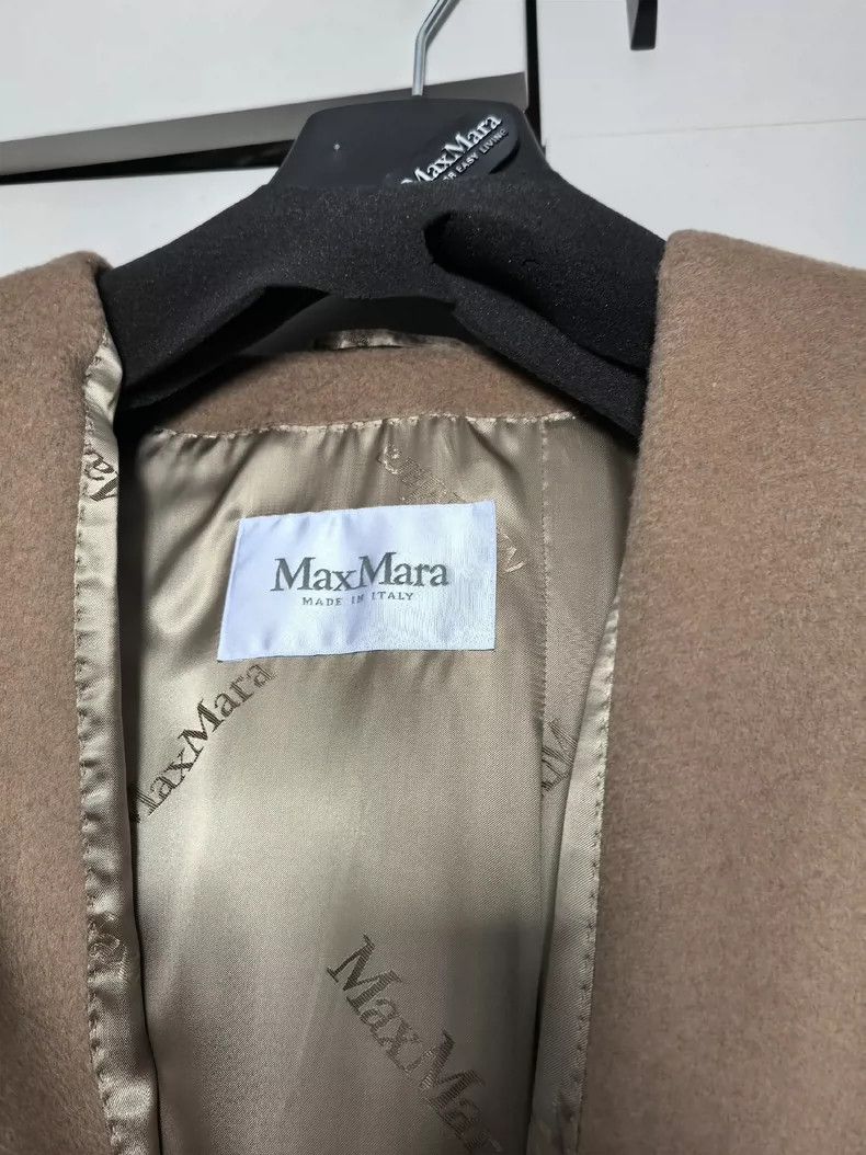 Max Mara Max Mara Coats Size L / US 10 / IT 46 - 2 Thumbnail