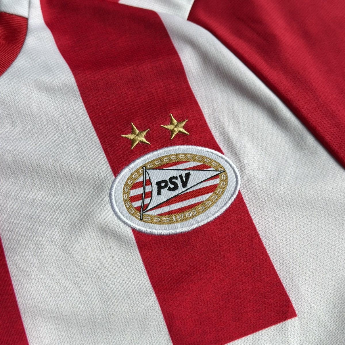Umbro Guti #25 Umbro PSV Eindhoven 2018/19 Soccer Jersey Blokecore Size US XL / EU 56 / 4 - 5 Thumbnail