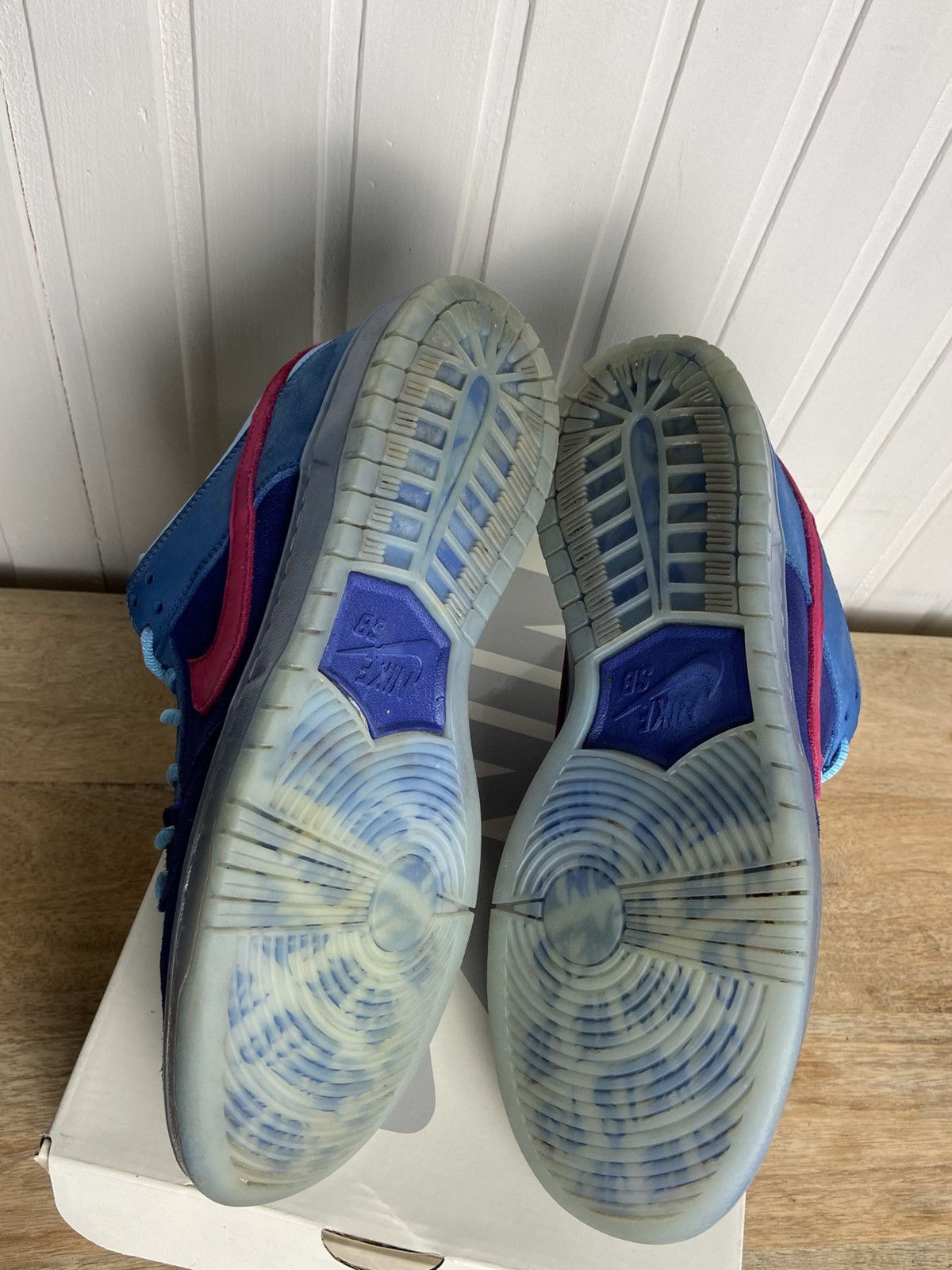 Nike Used Nike SB Dunk Low "Run The Jewels" authentic size 11US Size US 11 / EU 44 - 11 Thumbnail