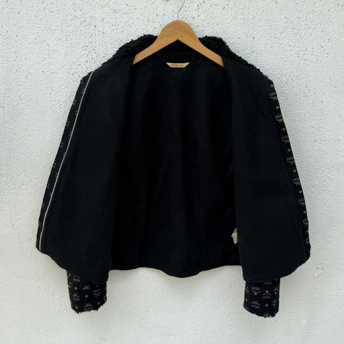 MCM MCM Legere Monogram Logo Lined Blanket Fleece Collar Jacket Size L / US 10 / IT 46 - 11 Thumbnail