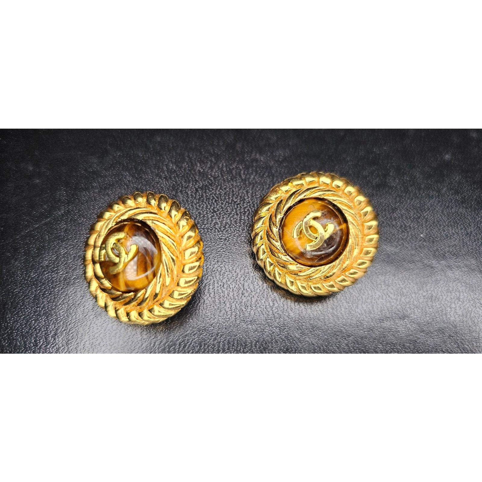 Chanel CHANEL Vintage Coco Mark Tiger Eye Earrings Size ONE SIZE - 1 Thumbnail