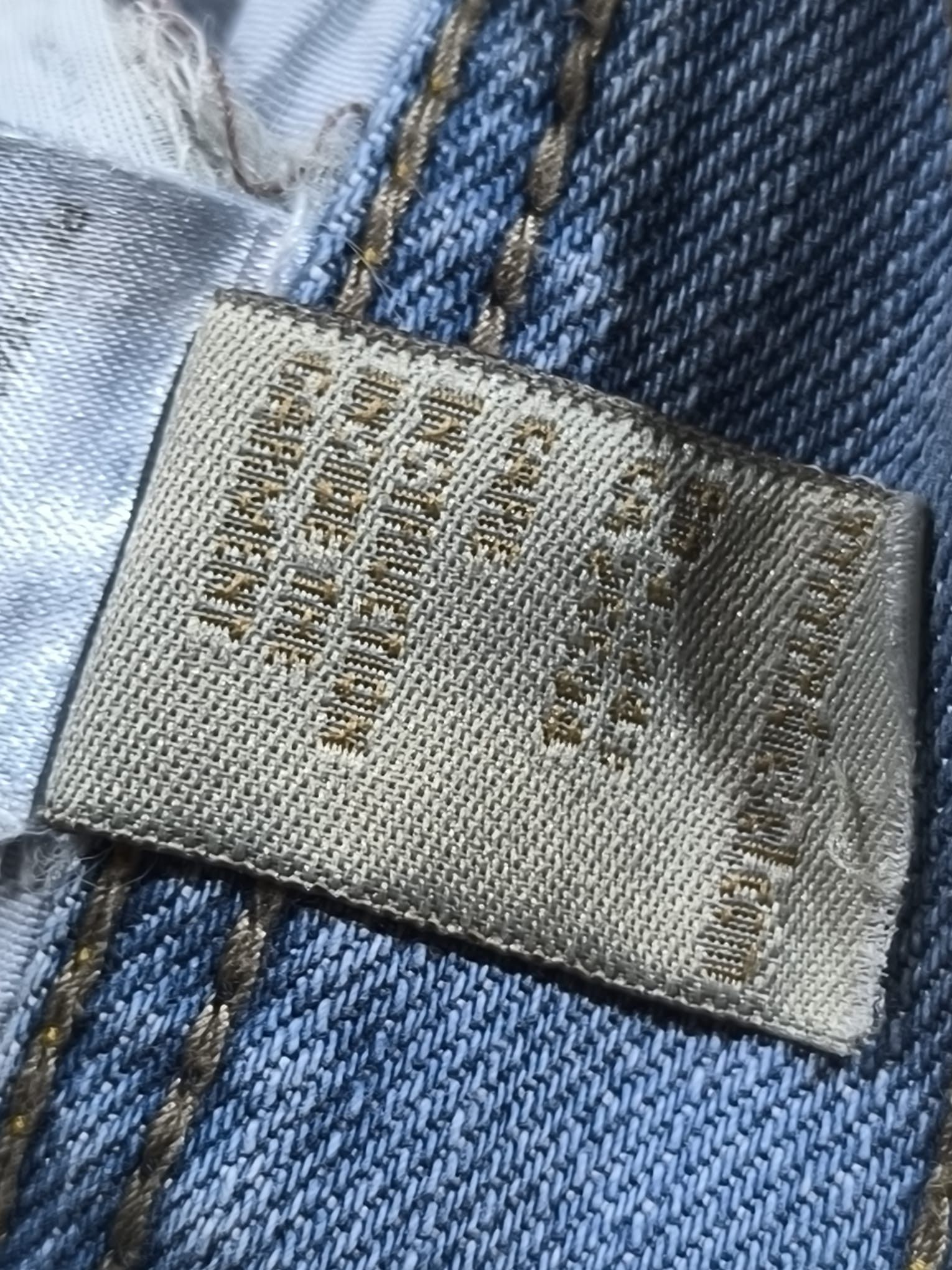 Diesel vtg diesel Italy 90s loose straight light blue faded jeans Size US 33 - 6 Thumbnail