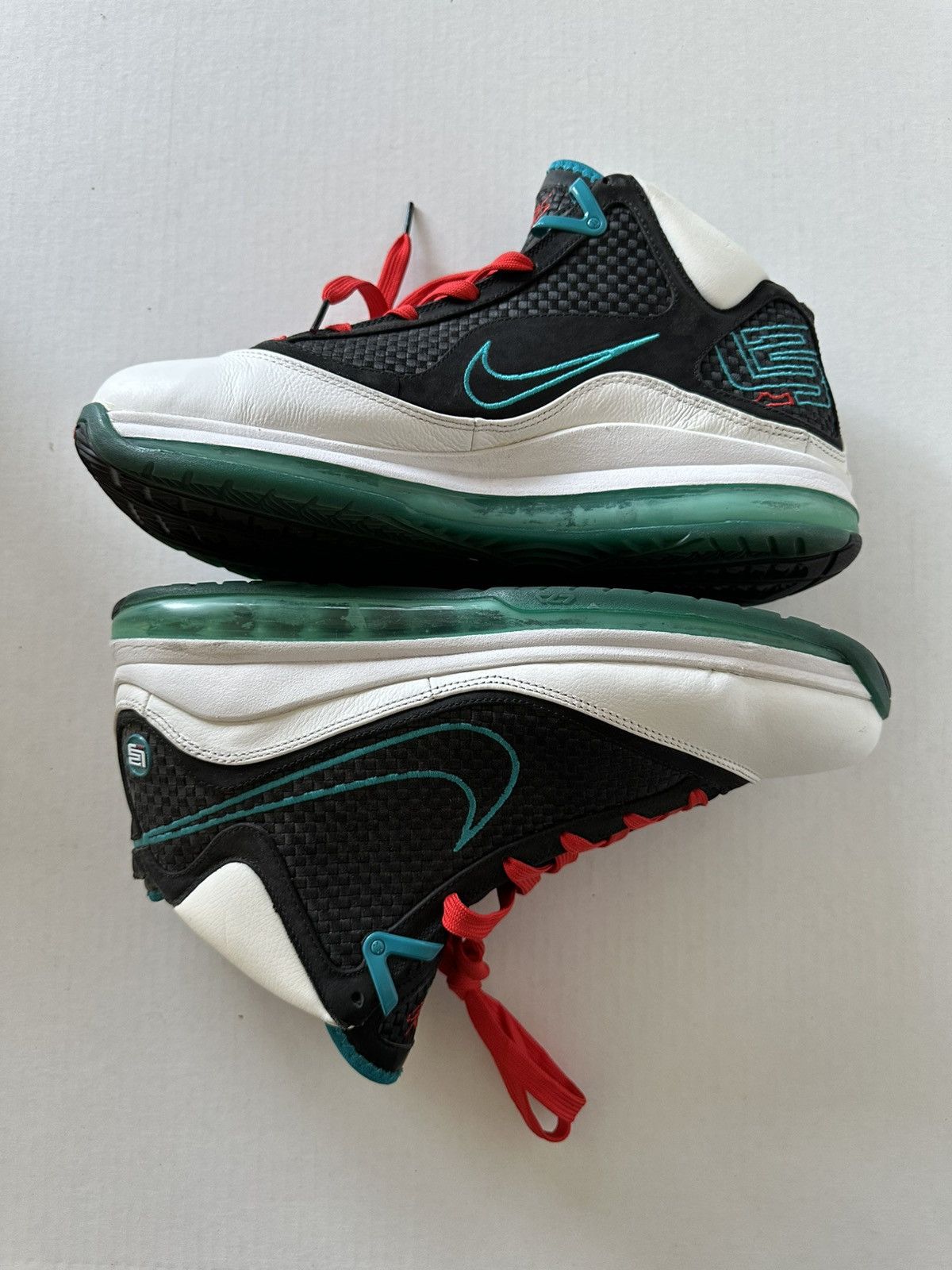 Nike Lebron 7 Red Carpet 2009 Size US 13 / EU 46 - 5 Thumbnail