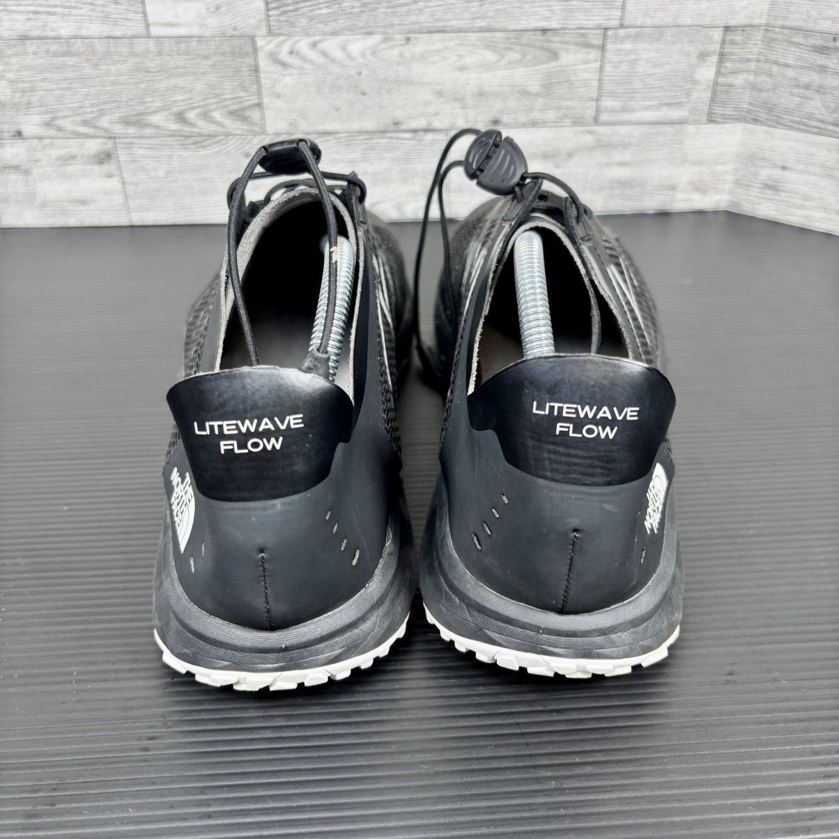 The North Face The North Face Men's sz 12 Litewave Flow Lace Running Shoes Size US 12 / EU 45 - 6 Thumbnail