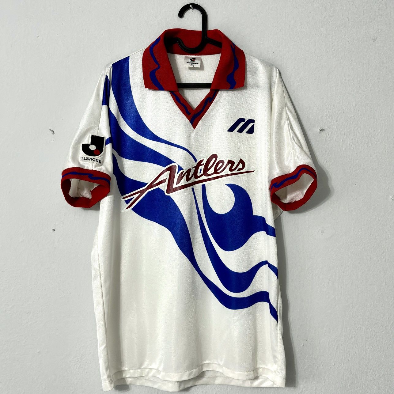 Japanese Brand × Vintage 1993 1994 Kashima Antlers Japan Mizuno Vintage Soccer Jersey Size US L / EU 52-54 / 3 - 3 Thumbnail