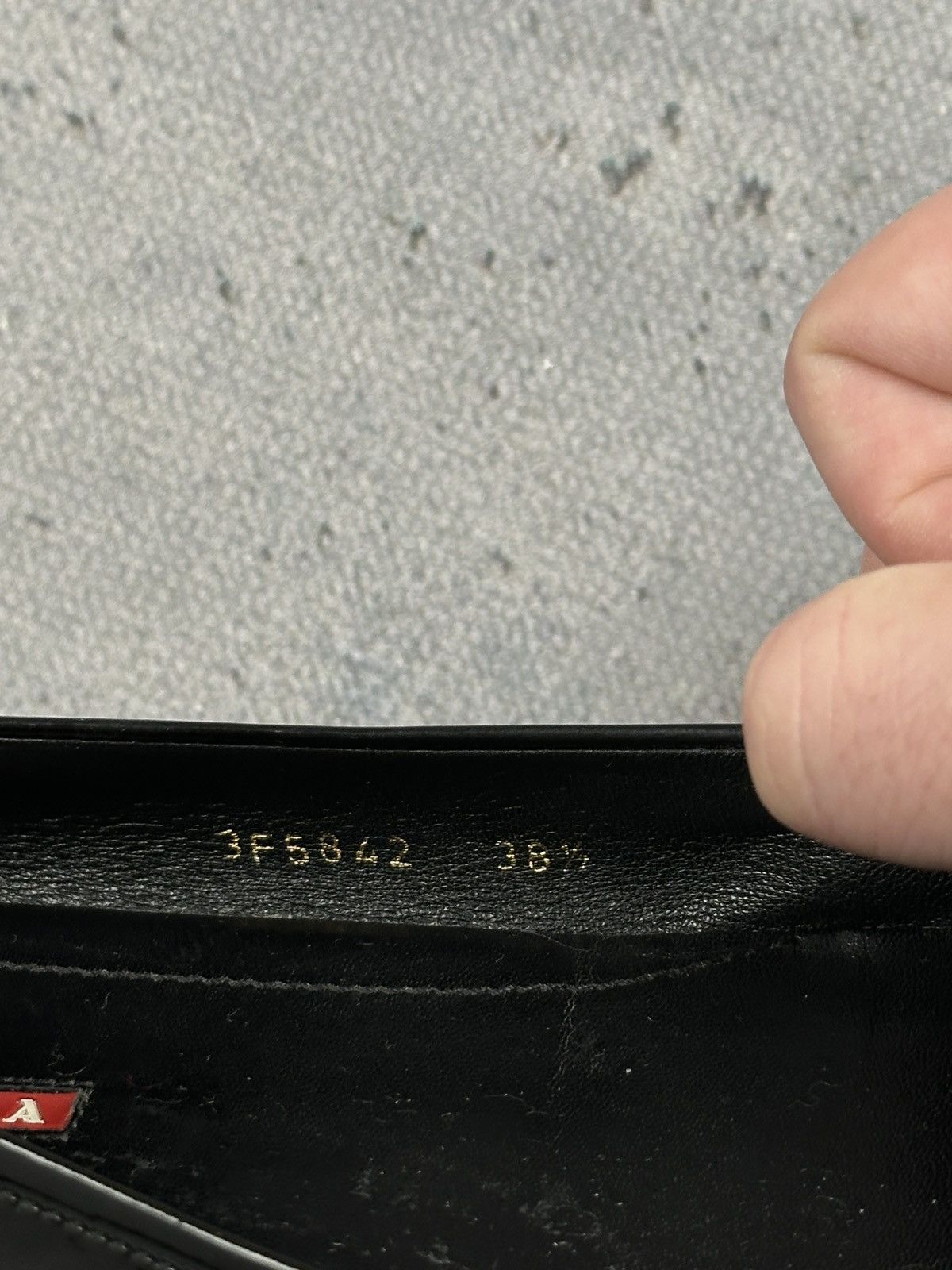 Prada Prada Black Patent Leather Pointed Toe Flats Metal Logo Rare Size US 8.5 / IT 38.5 - 20 Thumbnail