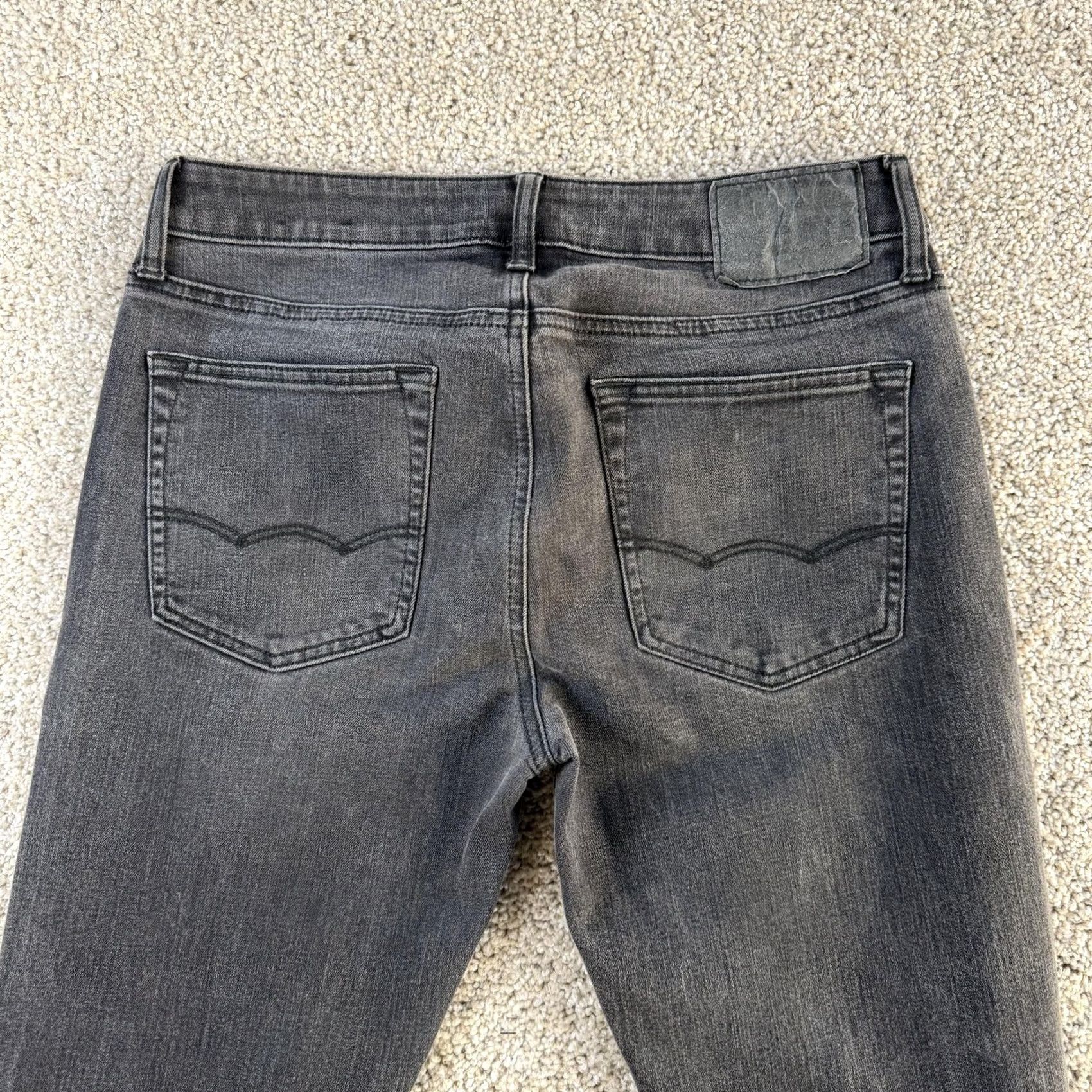 American Eagle Outfitters Mens American Eagle Jeans 31x32 Charcoal Gray Distressed 360 Extreme Flex Size US 31 - 3 Thumbnail