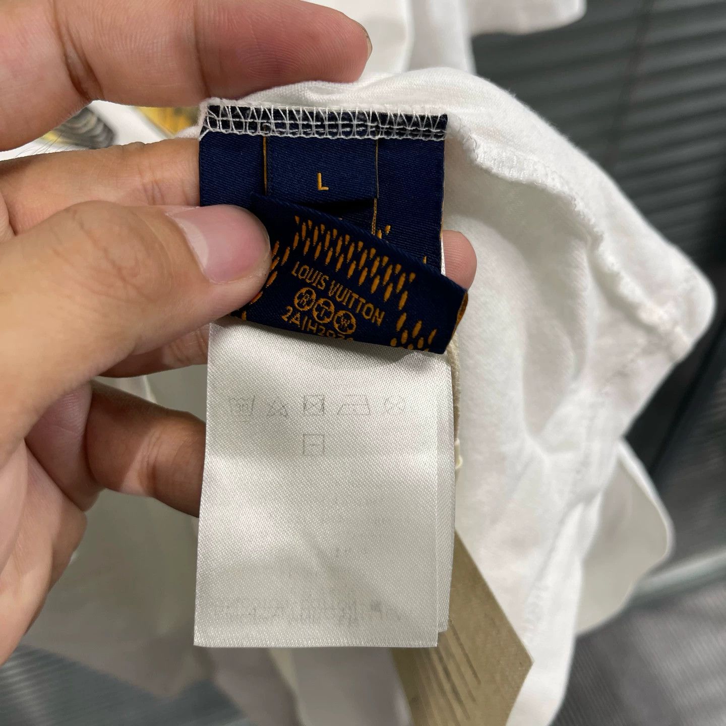 Louis Vuitton Louis Vuitton NIGO Conch Embroidery Logo SS L Size US L / EU 52-54 / 3 - 6 Thumbnail