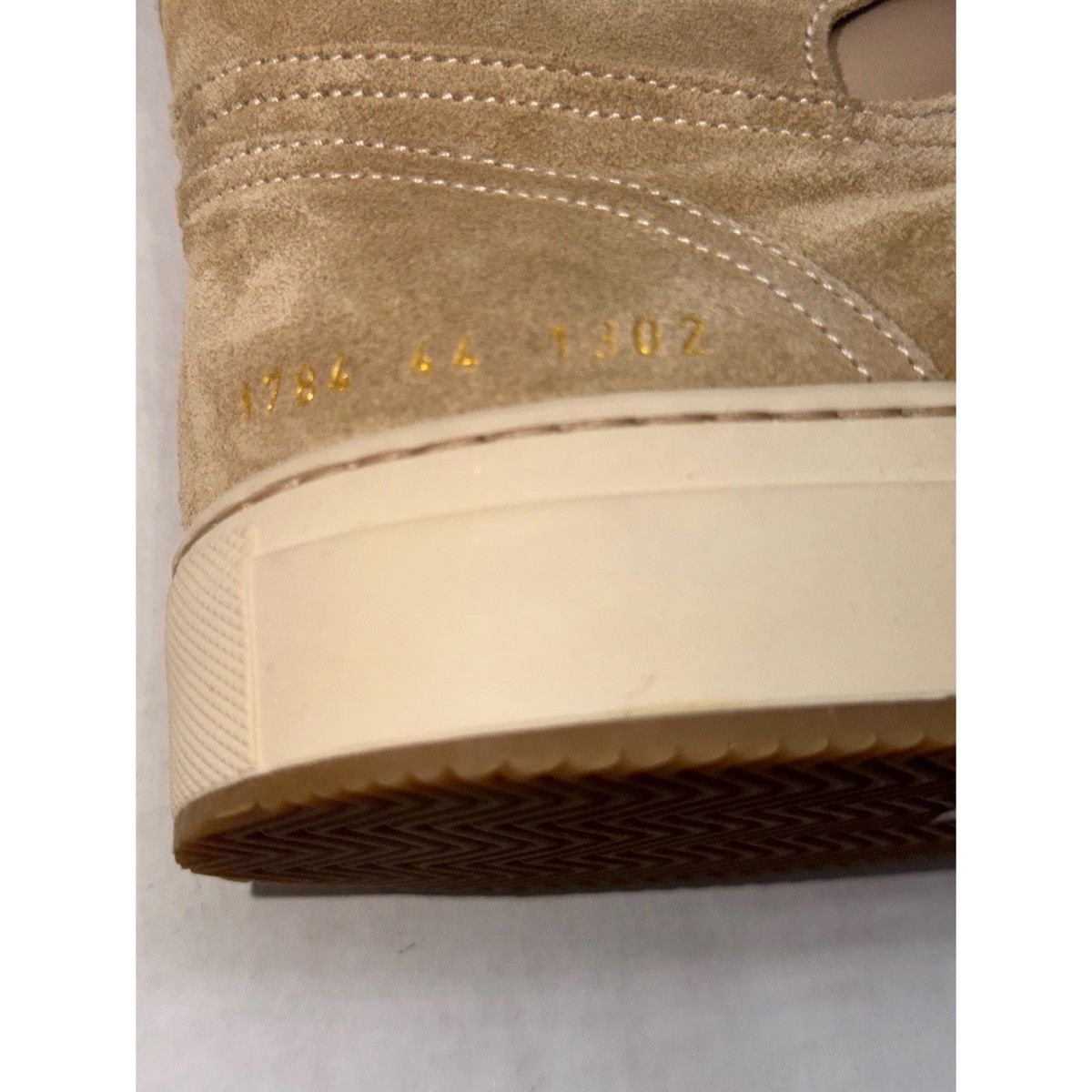 Common Projects COMMON PROJECTS TAN BBALL HIGH SUEDE SNEAKERS Size US 10 / EU 43 - 18 Thumbnail