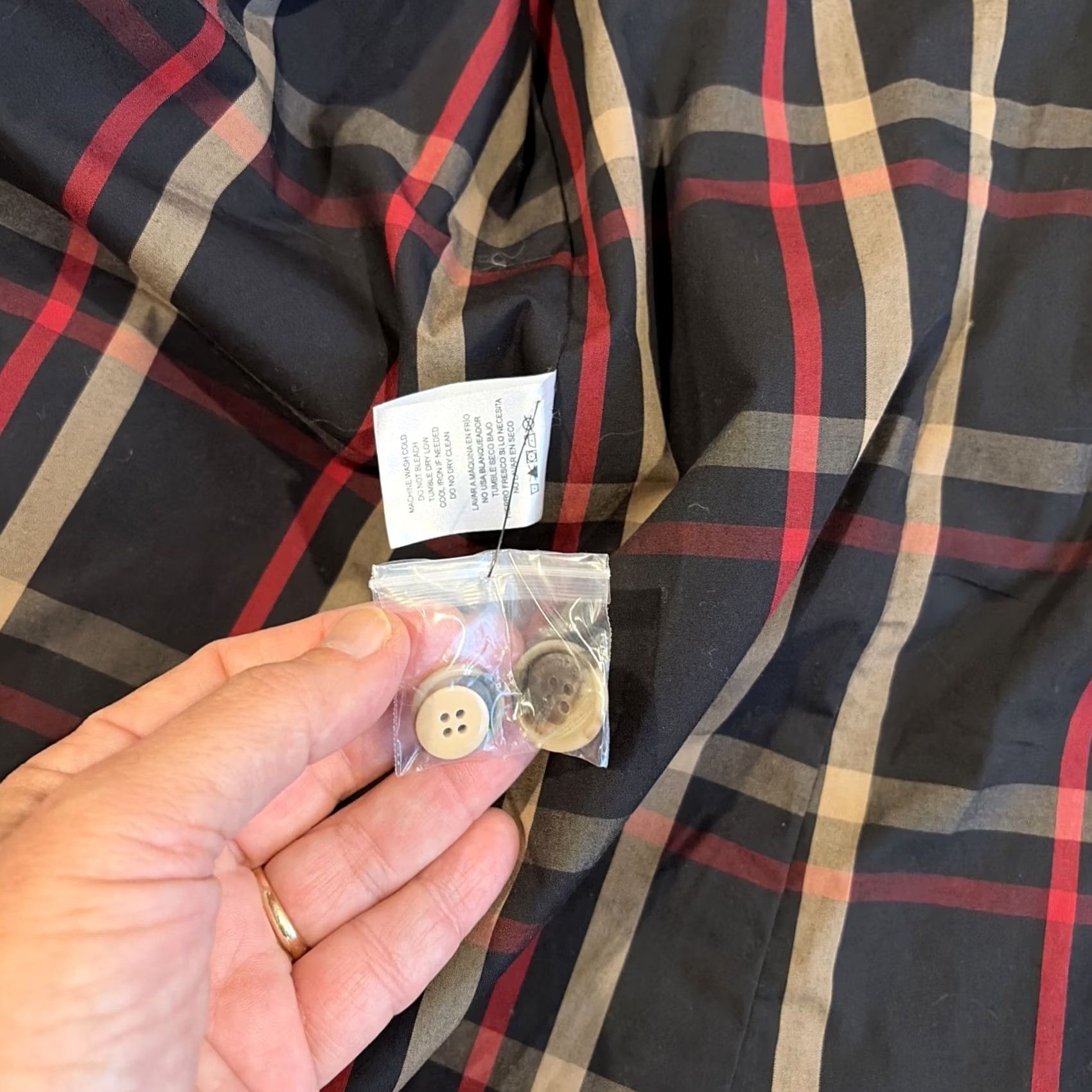 Pendleton Pendleton Trench Coat Beige Plaid Lined Belted Rain Jacket Large Womens Size L / US 10 / IT 46 - 6 Thumbnail