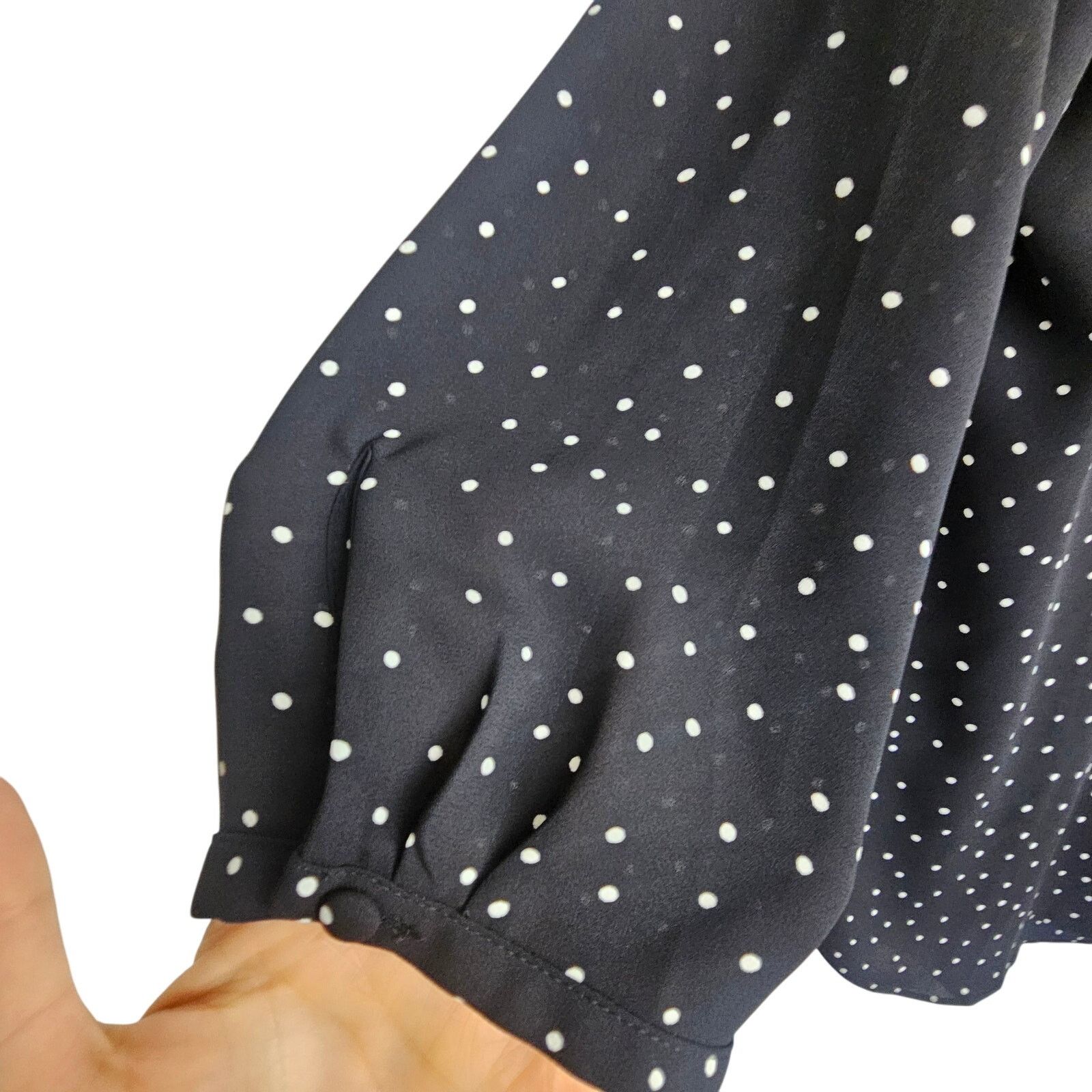 White House Black Market White House Black Market Womens Polka Dot Blouse 10 Classic Size L / US 10 / IT 46 - 4 Thumbnail
