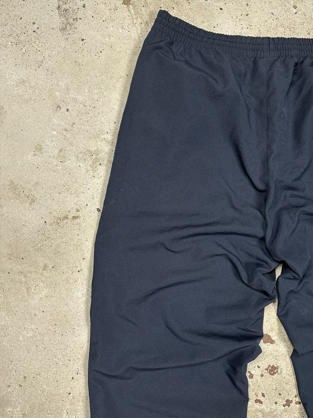 Adidas Vintage Y2K Adidas Baggy Navy Track Pants Loose rare Size US 34 / EU 50 - 13 Thumbnail