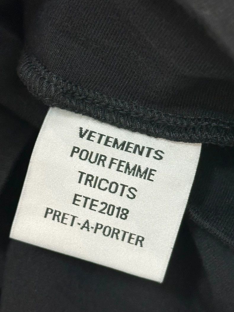 Vetements Vetements Rare edition short-sleeve Size US XS / EU 42 / 0 - 3 Thumbnail