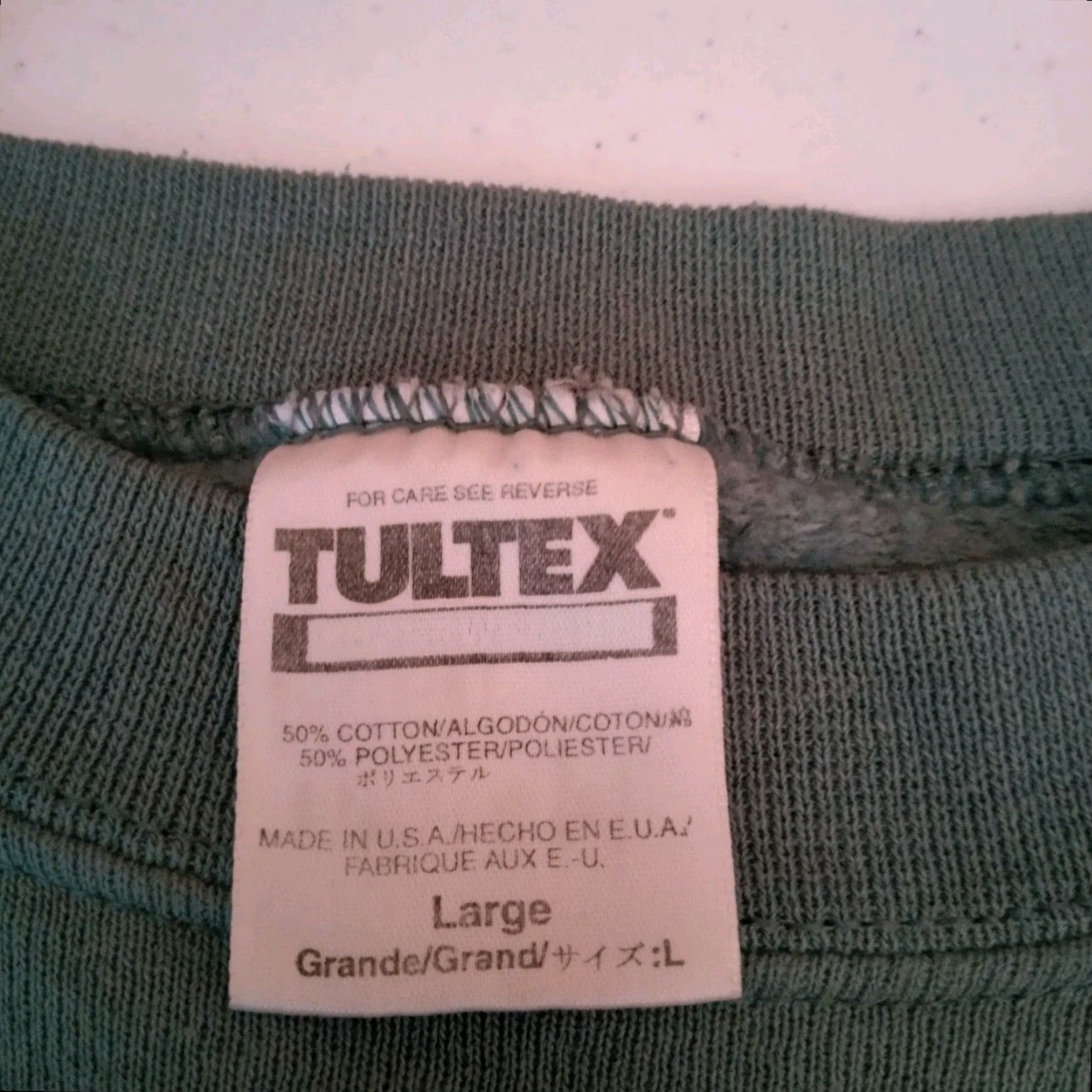 Tultex VINTAGE Busch Gardens Williamsburgh VA Sweatshirt L Cotton Blend Distressed Graphic 90s Roller Coaster Tultex Men Size US L / EU 52-54 / 3 - 5 Thumbnail
