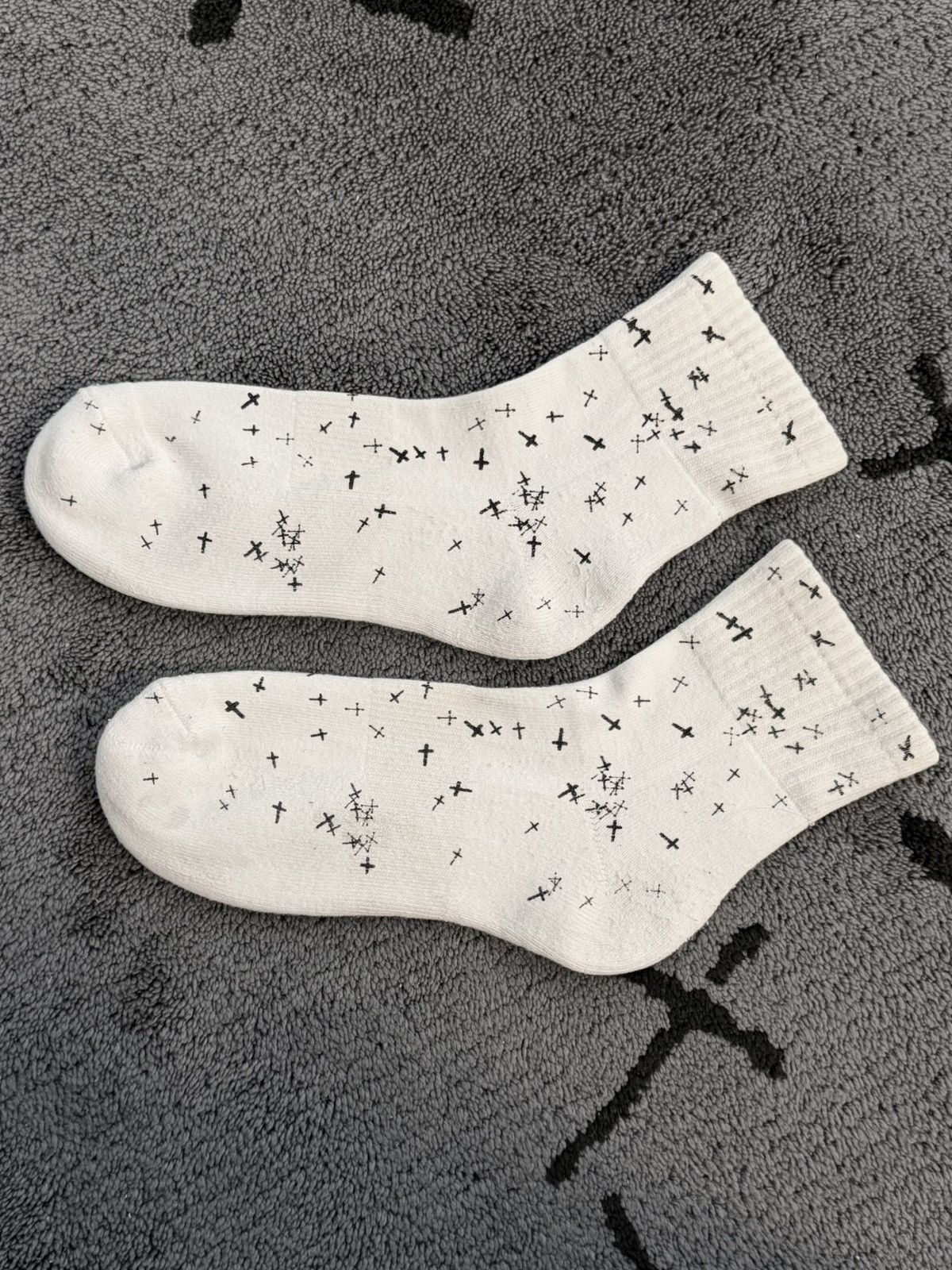 Undercover AW02 Witches Cell Division Cross Socks Size ONE SIZE - 3 Thumbnail