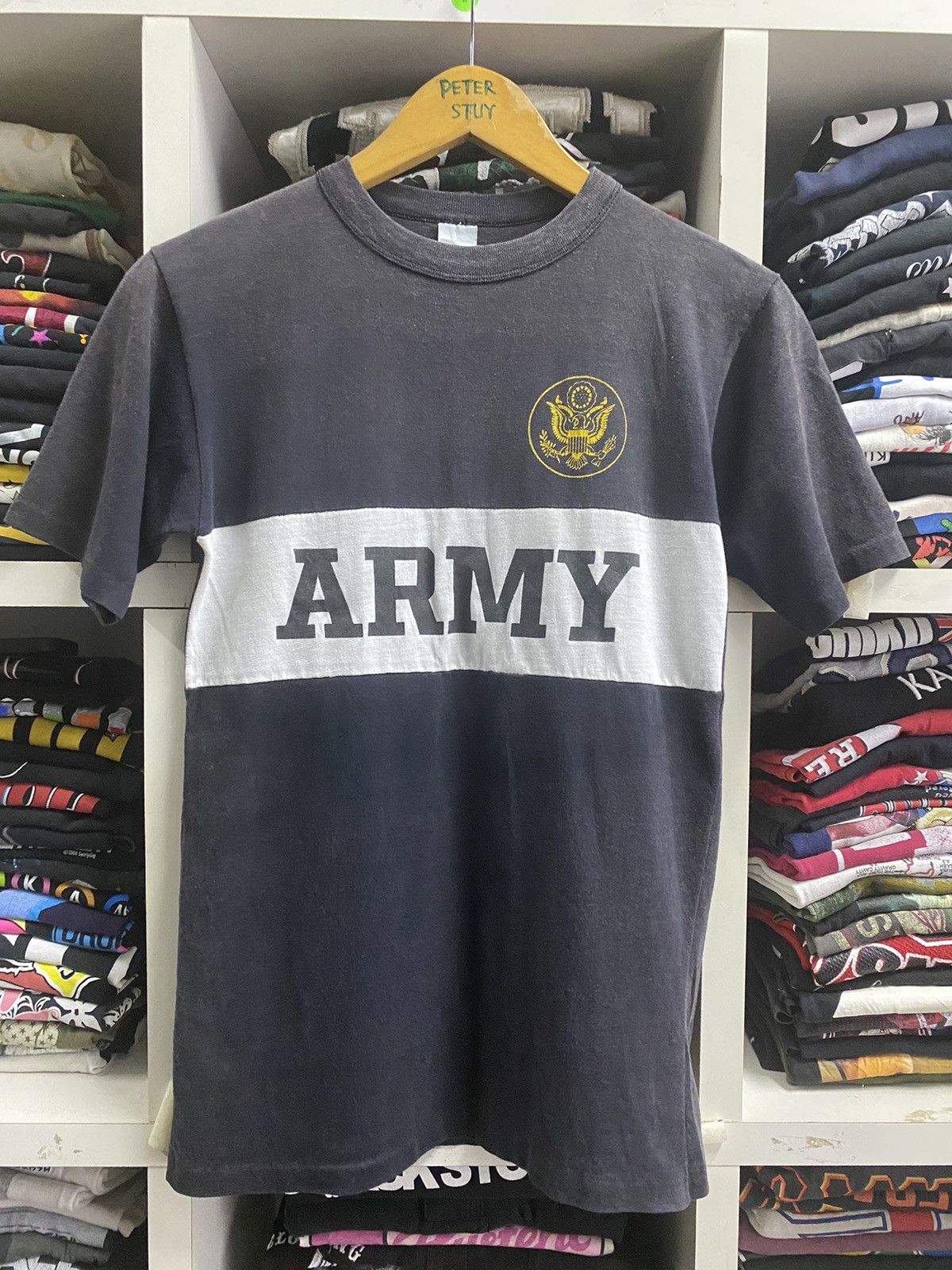 Vintage Vintage 80s Army T-shirt Size US XS / EU 42 / 0 - 2 Thumbnail