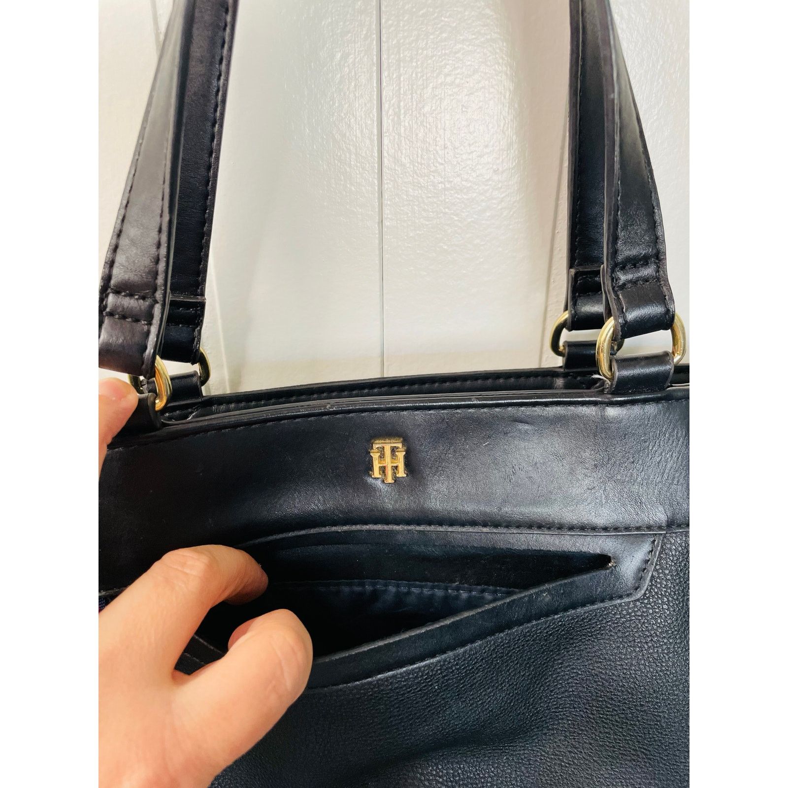 Tommy Hilfiger Tommy Hilfiger Vegan Leather Double Strap Purse Size ONE SIZE - 3 Thumbnail