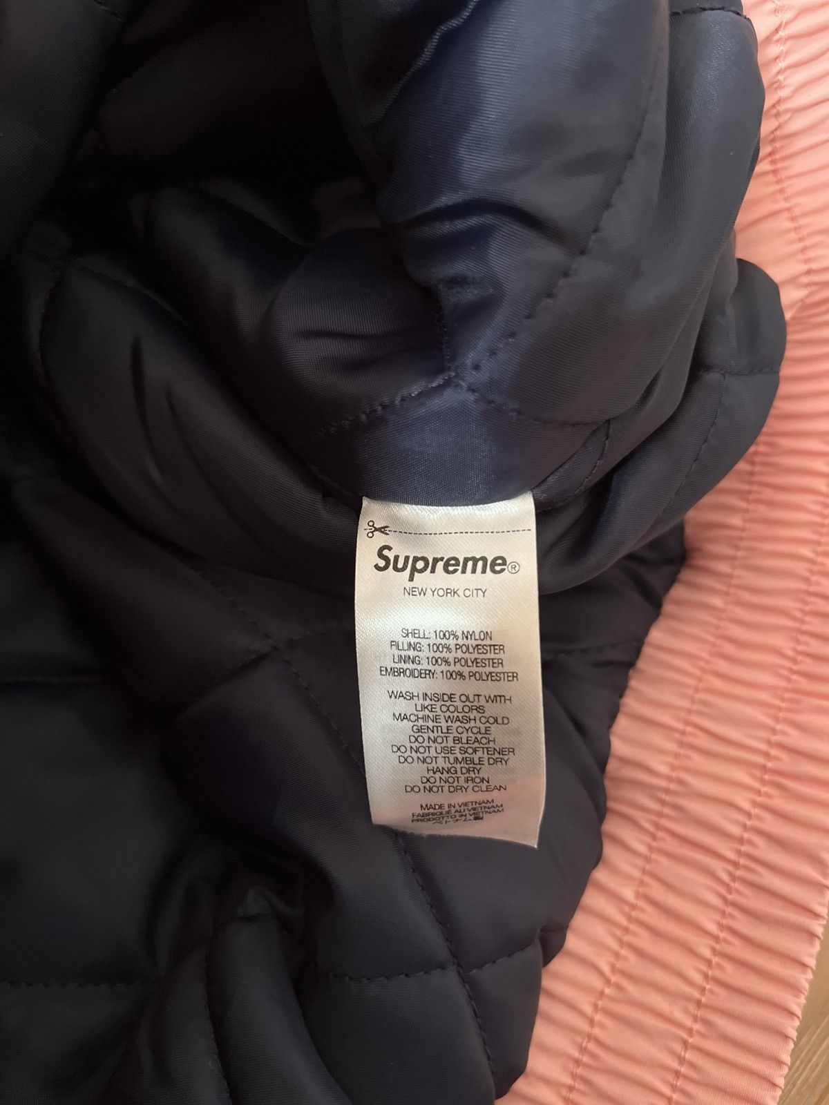 Mitchell & Ness × NCAA × Supreme Supreme Mitchell & Ness NCAA Hooded Stadium Jacket Size US L / EU 52-54 / 3 - 24 Thumbnail