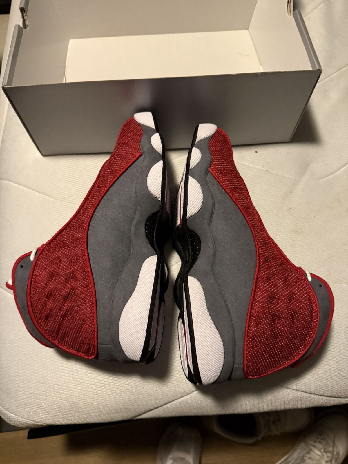 Jordan Brand Jordan 13 gym red Size US 9.5 / EU 42-43 - 2 Thumbnail